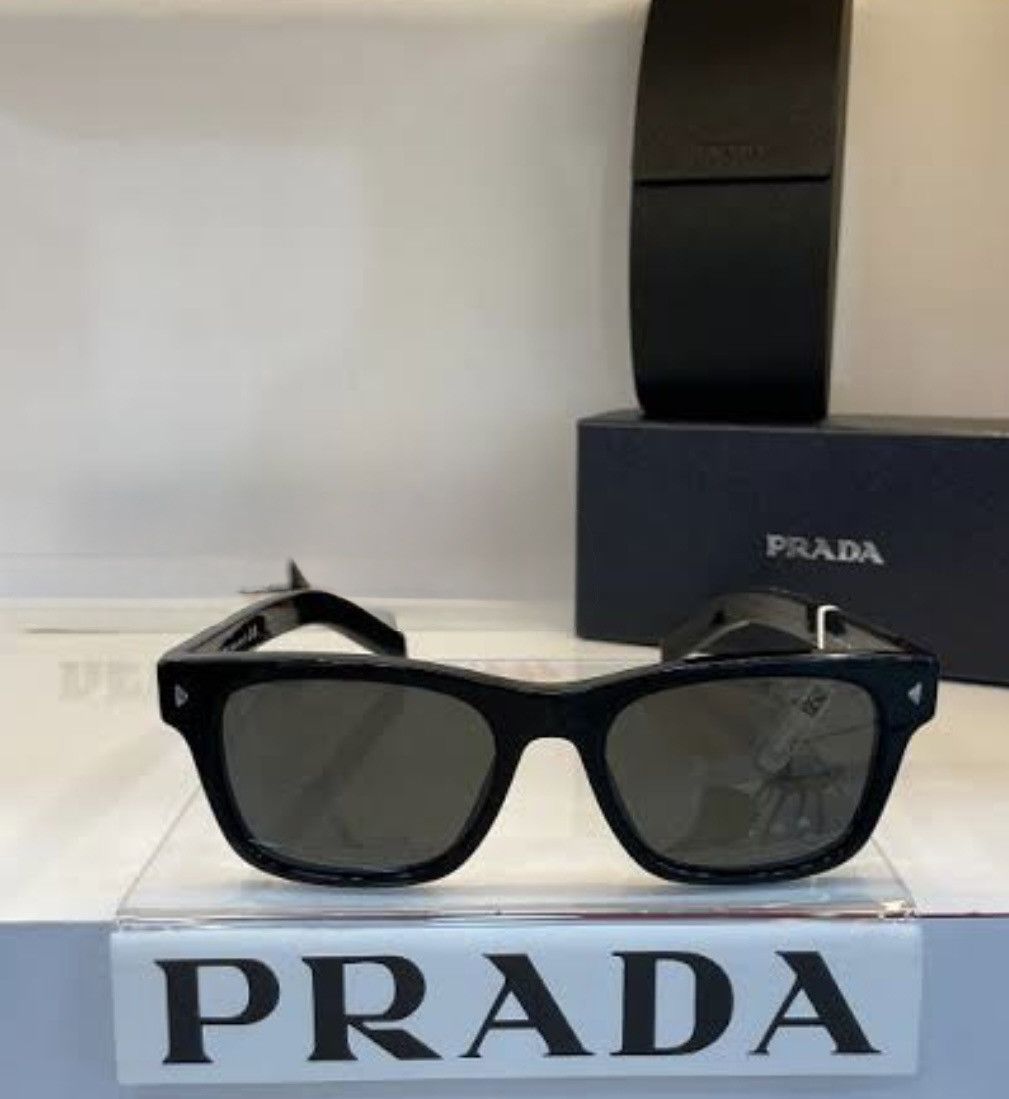 Prada Prada sunglasses PR A17S 16K-731 Size ONE SIZE - 2 Thumbnail