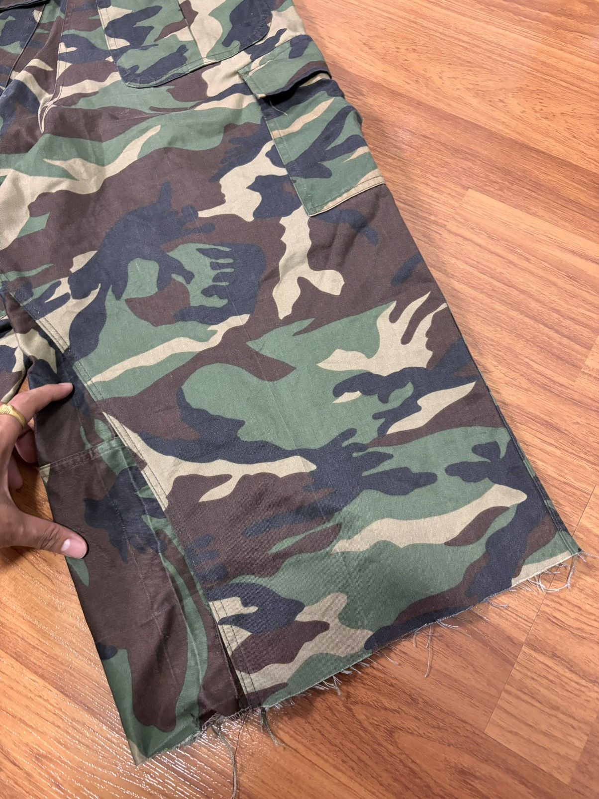 Vintage Vintage Military Camo Cargo Shorts Pants Size US 28 / EU 44 - 17 Thumbnail