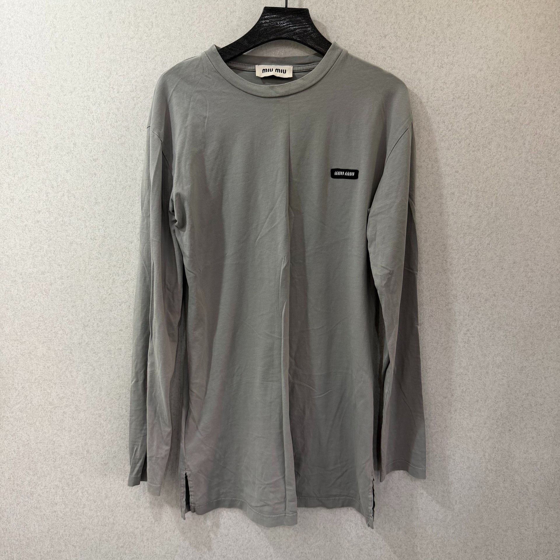 Miu Miu Miu Miu Gray T-Shirt S Women Size S / US 4 / IT 40 - 1 Thumbnail