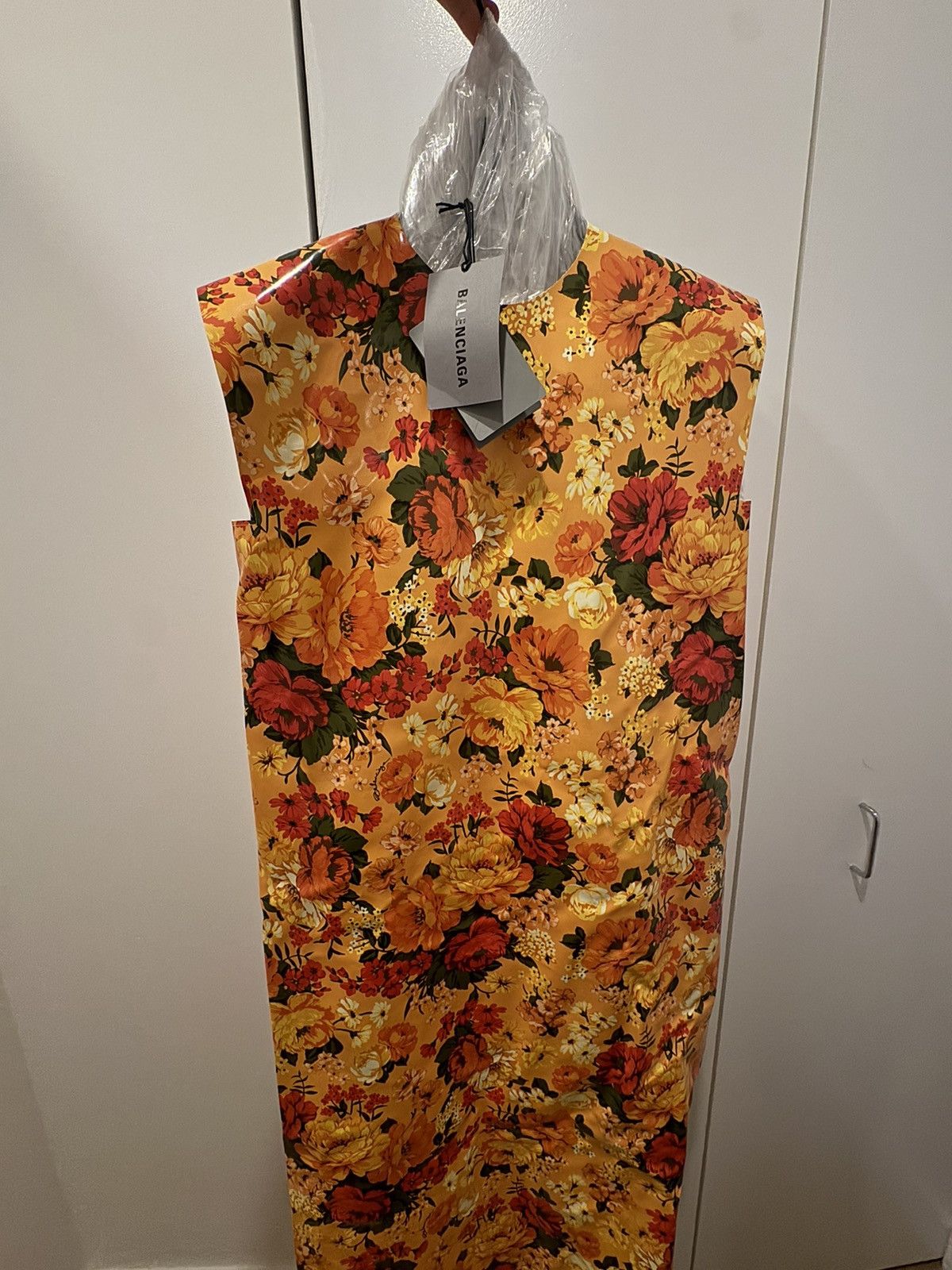 Balenciaga BALENCIAGA RUNWAY FLORAL MAXI DRESS Size XS / US 0-2 / IT 36-38 - 4 Thumbnail