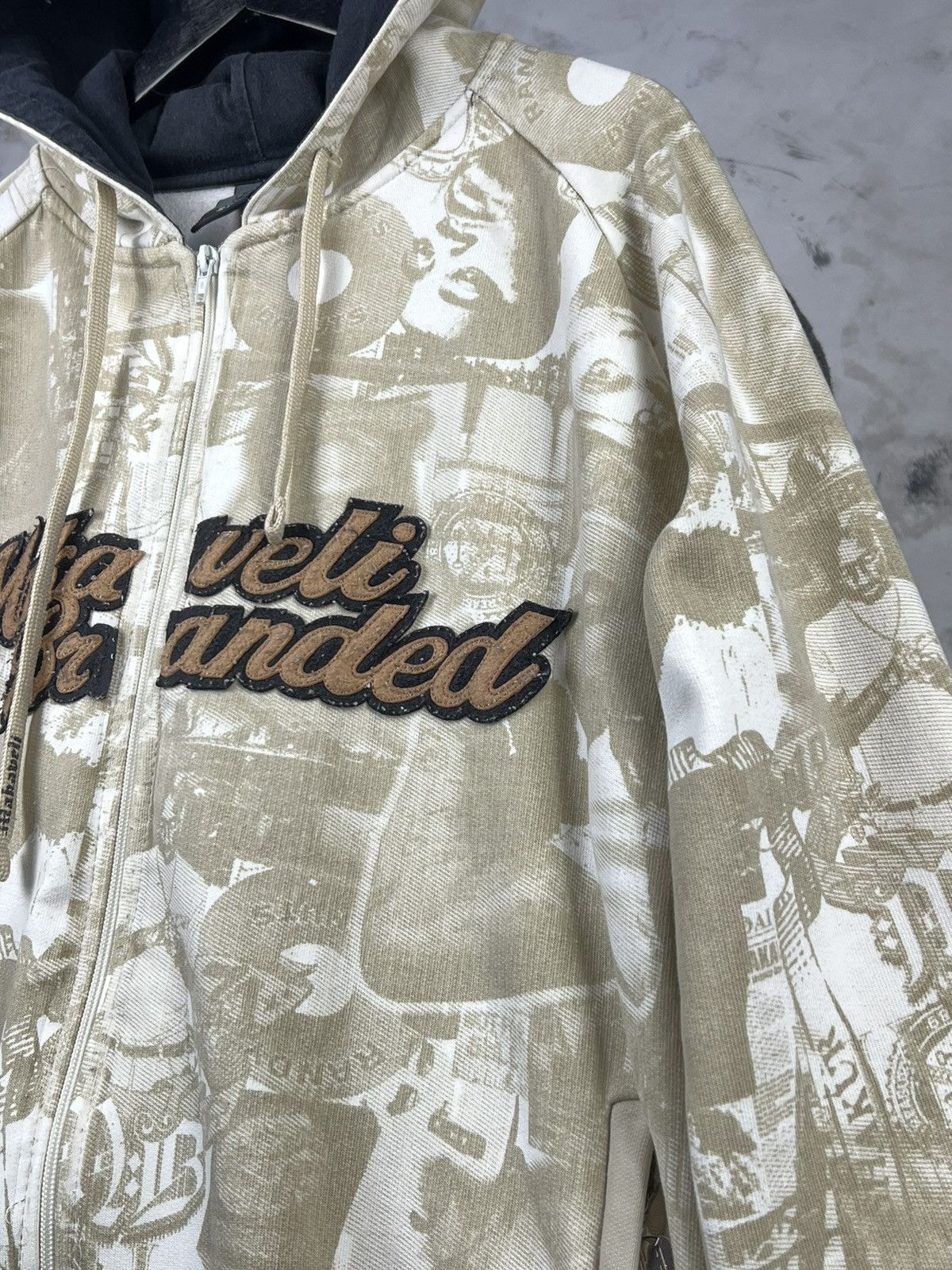 Makaveli Makaveli Branded 2Pac All-Over Hip-Hop Print Hoodie Size XL Size US XL / EU 56 / 4 - 3 Thumbnail