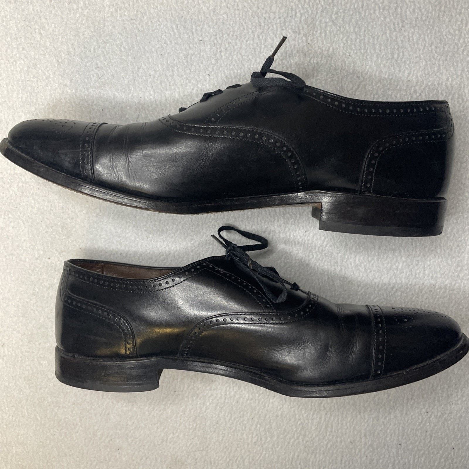 Allen Edmonds Allen Edmonds Yorktown Black Leather Cap Toe Dress 11.5 D Size US 11.5 / EU 44-45 - 6 Thumbnail