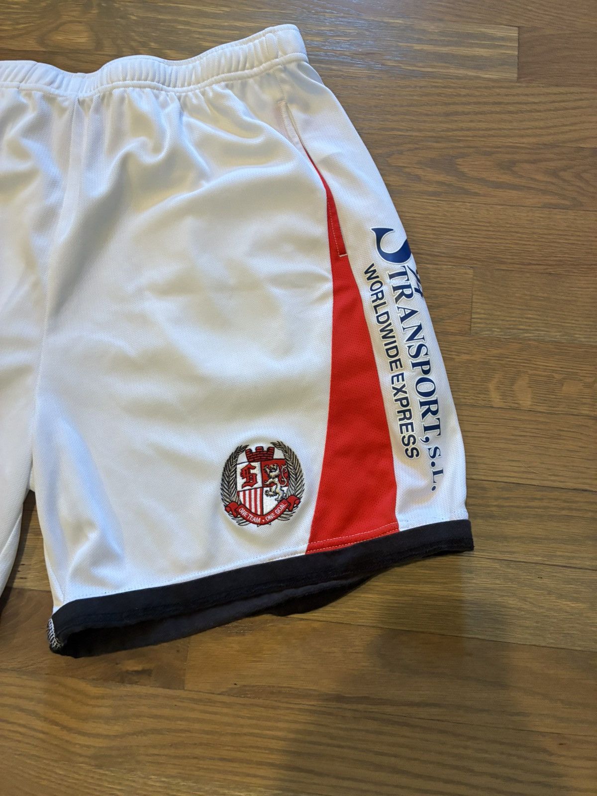Supreme Supreme Soccer Shorts White Size US 32 / EU 48 - 3 Thumbnail