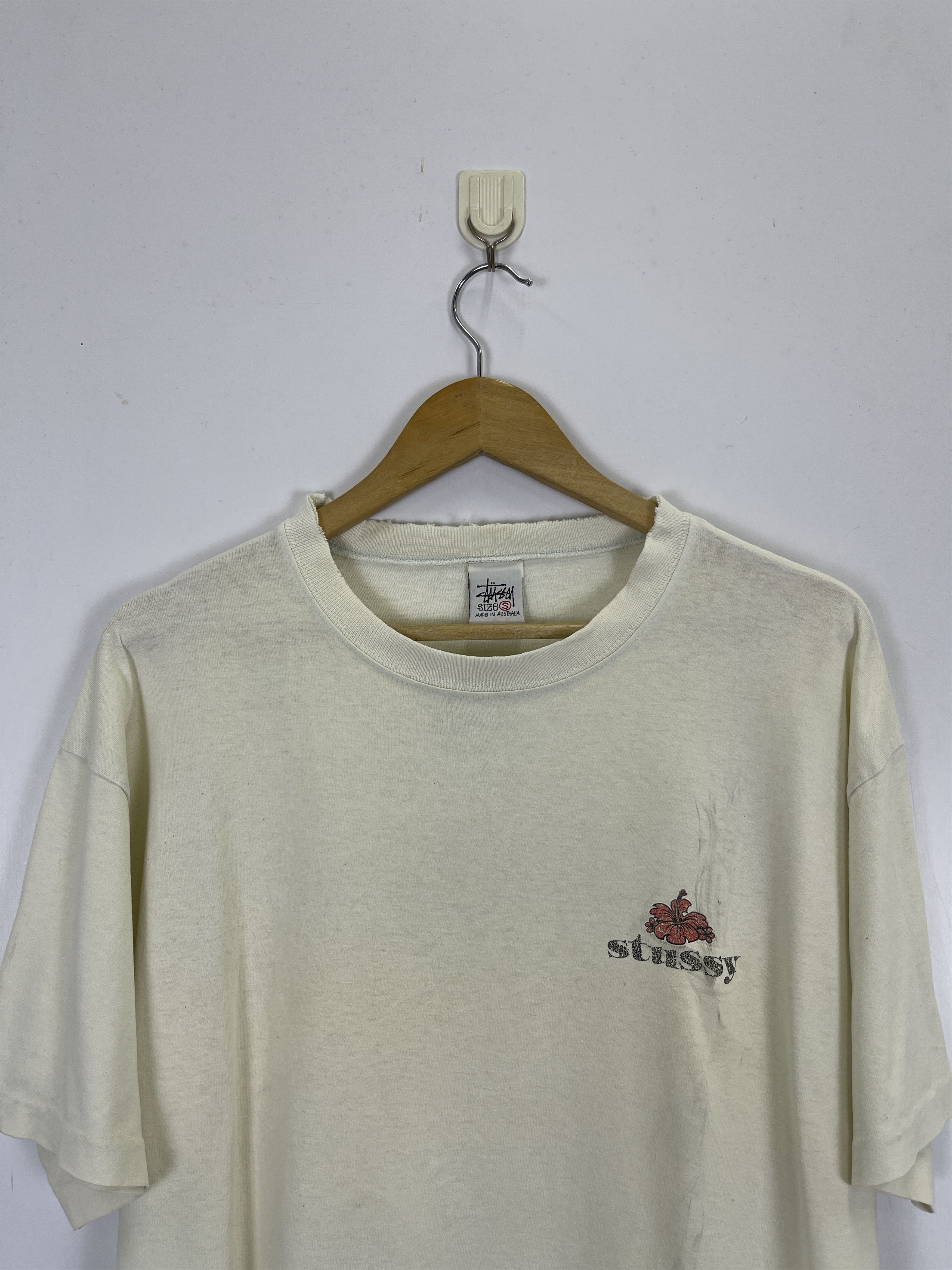 Stussy × Vintage Vintage 90s Stussy Big Logo Distressed Tee TA0443 Size US S / EU 44-46 / 1 - 3 Thumbnail