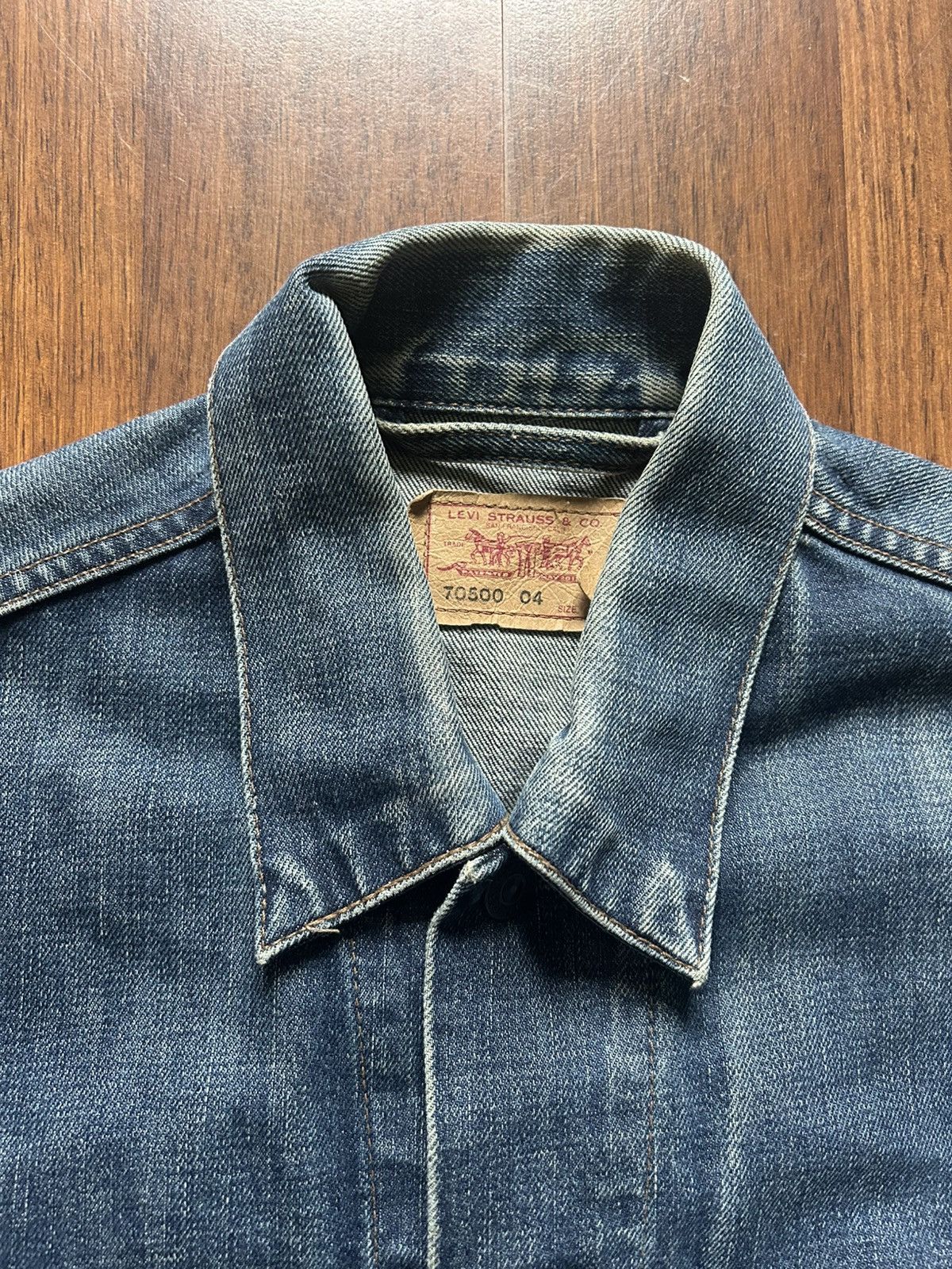 Levi's Vintage Levis 90s Faded Denim Jacket Streetwear Y2K Men’s Size US L / EU 52-54 / 3 - 6 Thumbnail