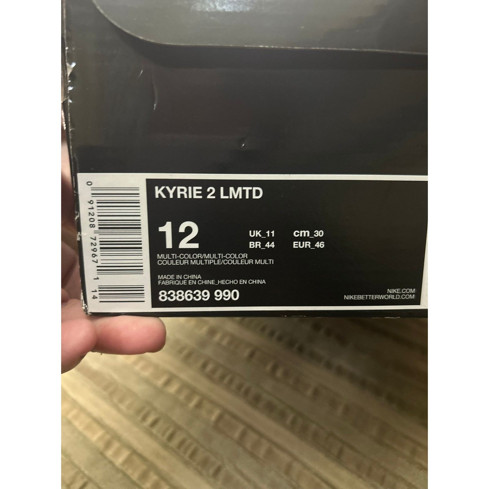 Nike Nike Kyrie 2 LMTD Basketball Shoes Mens 12 Red 838639-990 Size US 12 / EU 45 - 19 Thumbnail