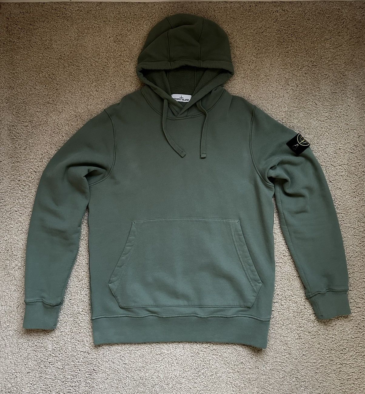 Stone Island Compass Patch Logo Classic Hoodie Size US L / EU 52-54 / 3 - 1 Thumbnail