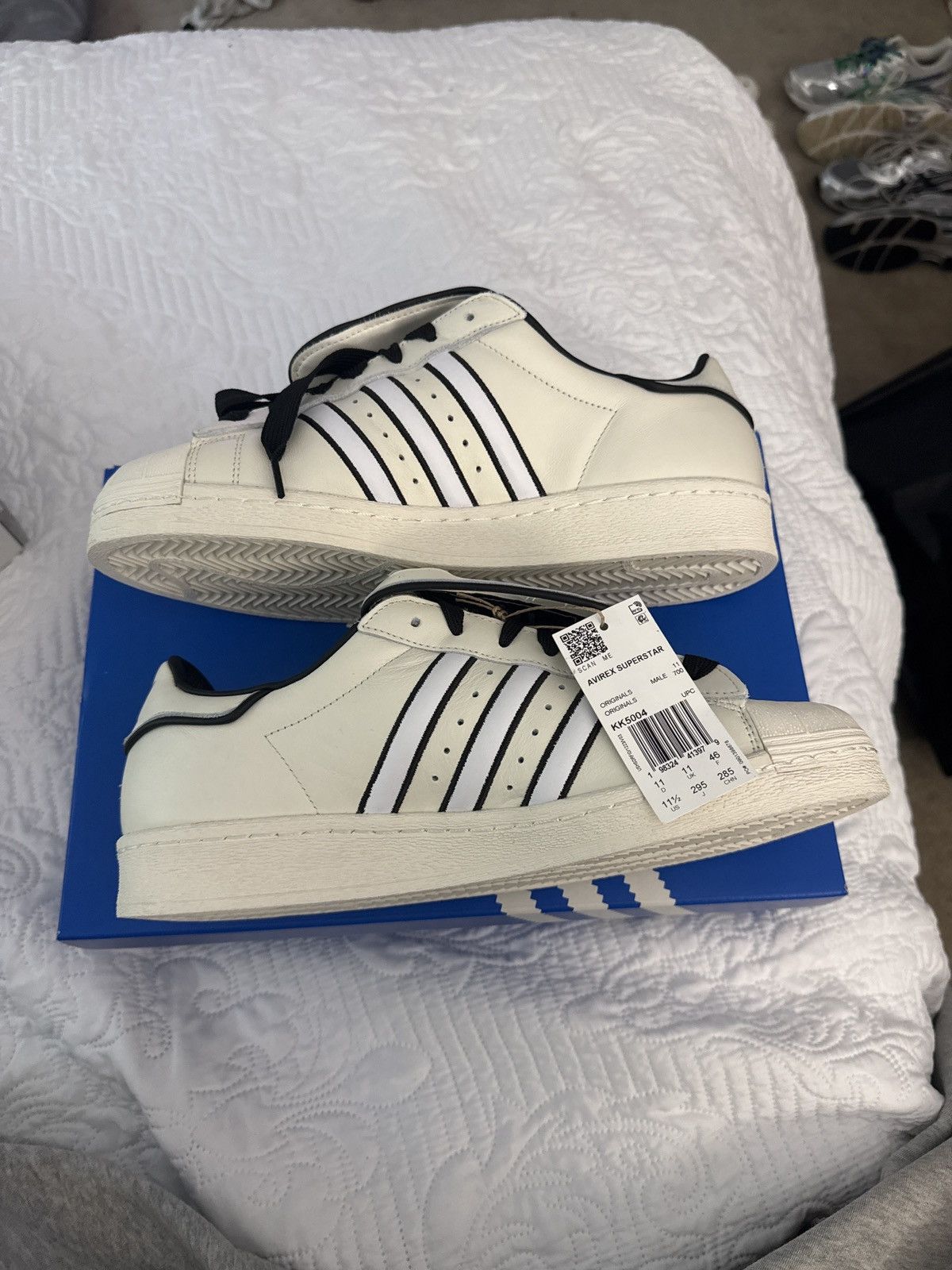 Adidas Adidas x Avirex Superstars Size US 11.5 / EU 44-45 - 2 Thumbnail