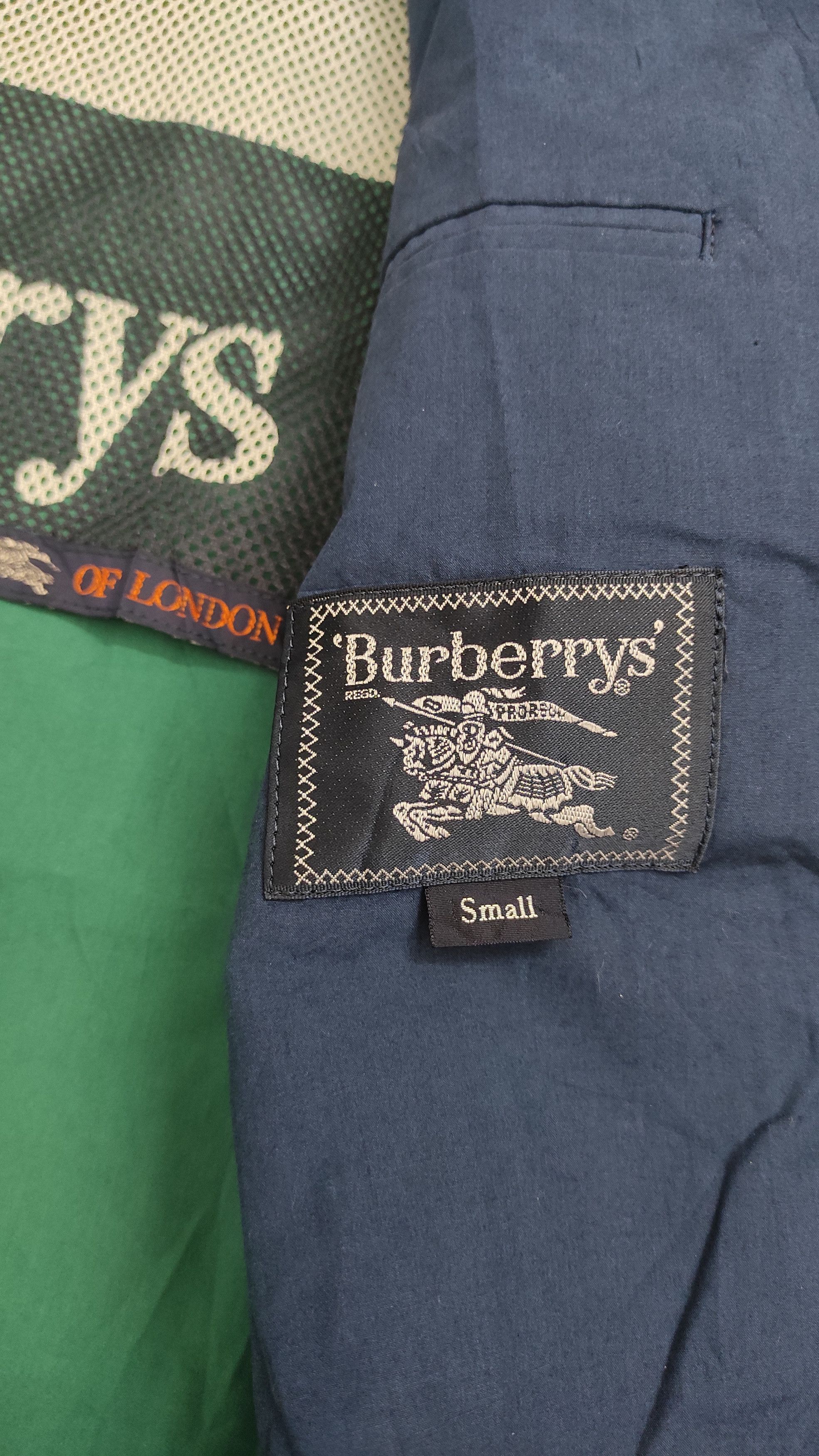 Burberry Archive 90's BURBERRYS SPORTS JACKET WITH PEAKED HOODIE Size US S / EU 44-46 / 1 - 4 Thumbnail