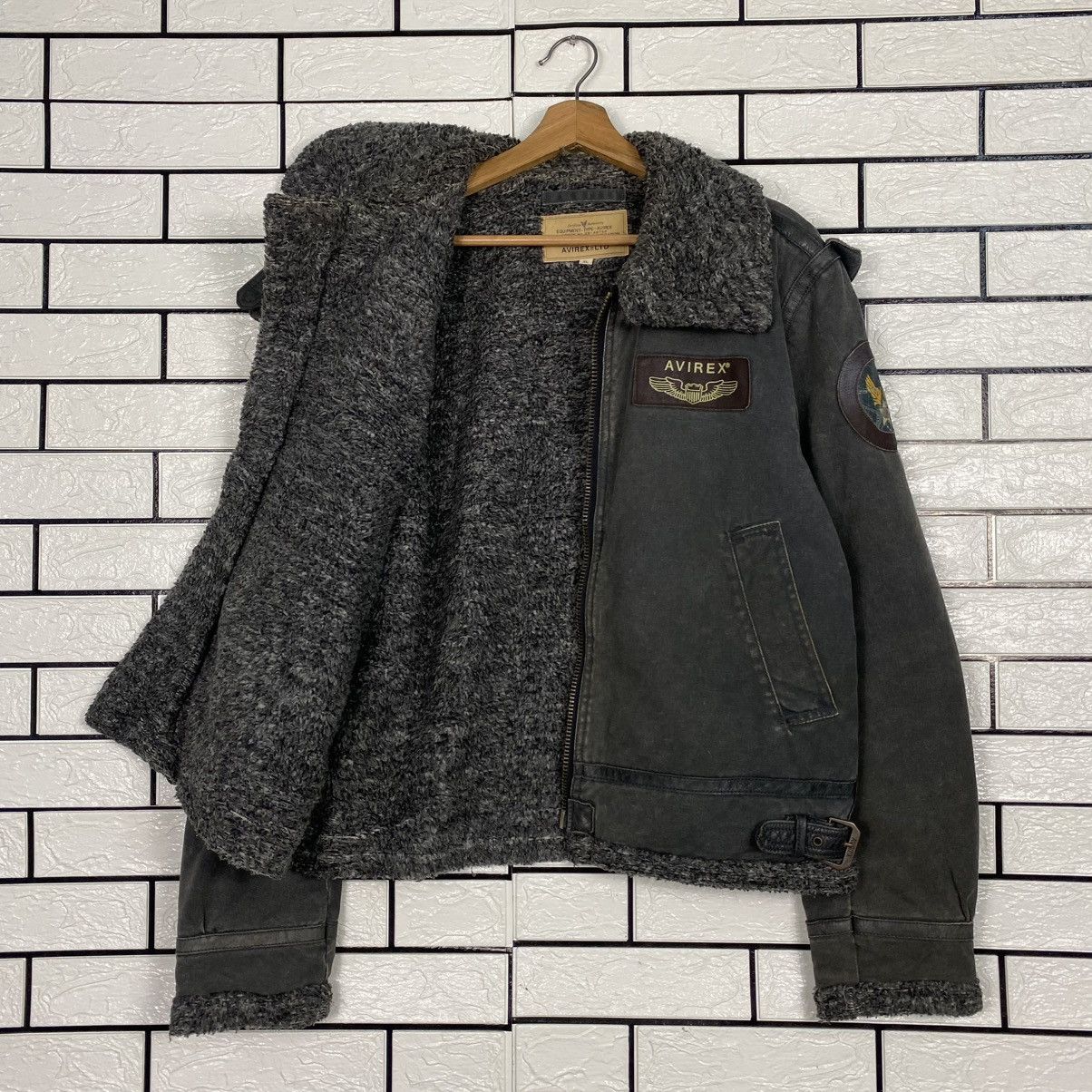 Avirex 🔥VINTAGE BIKER MILITARY JACKET AVIREX BIG LOGO BACKHIT USN Size US XL / EU 56 / 4 - 17 Thumbnail
