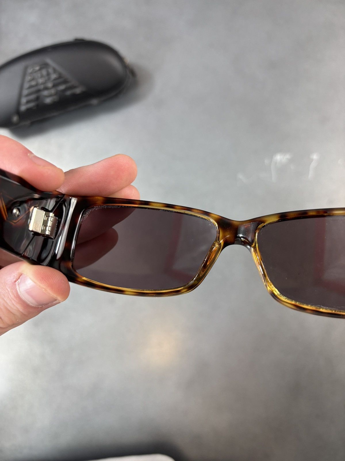Emporio Armani × Giorgio Armani Emporio Armani Sunglasses Sporty EA 9538/S Wrap Y2K Brown Size ONE SIZE - 22 Thumbnail