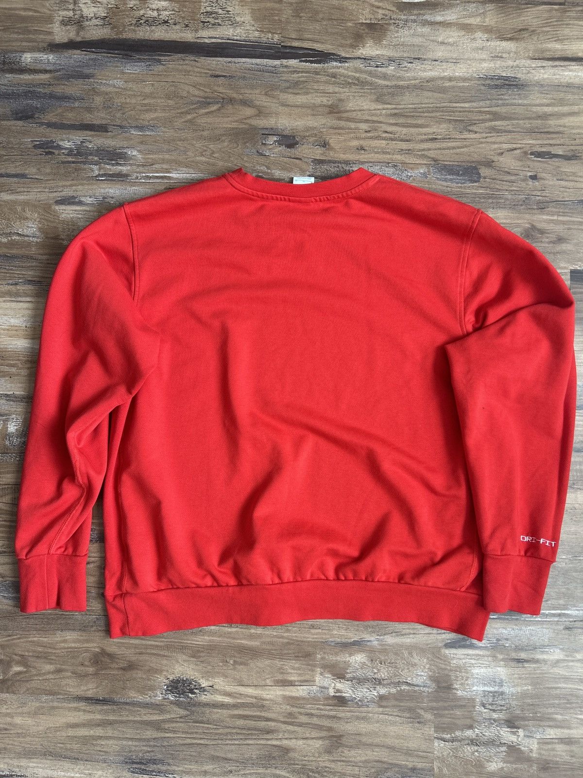 Nike Red Nike Crewneck Size US XL / EU 56 / 4 - 2 Thumbnail