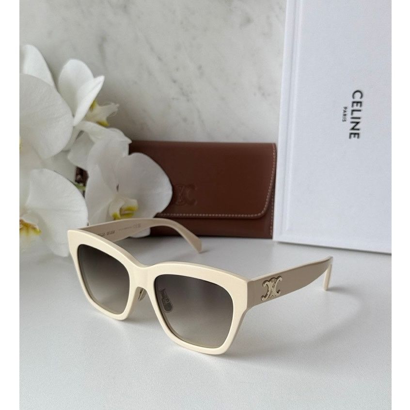 Celine NEW Celine CL40253F Triomphe Cat Eye Ivory White Sunglasses Size ONE SIZE - 1 Thumbnail