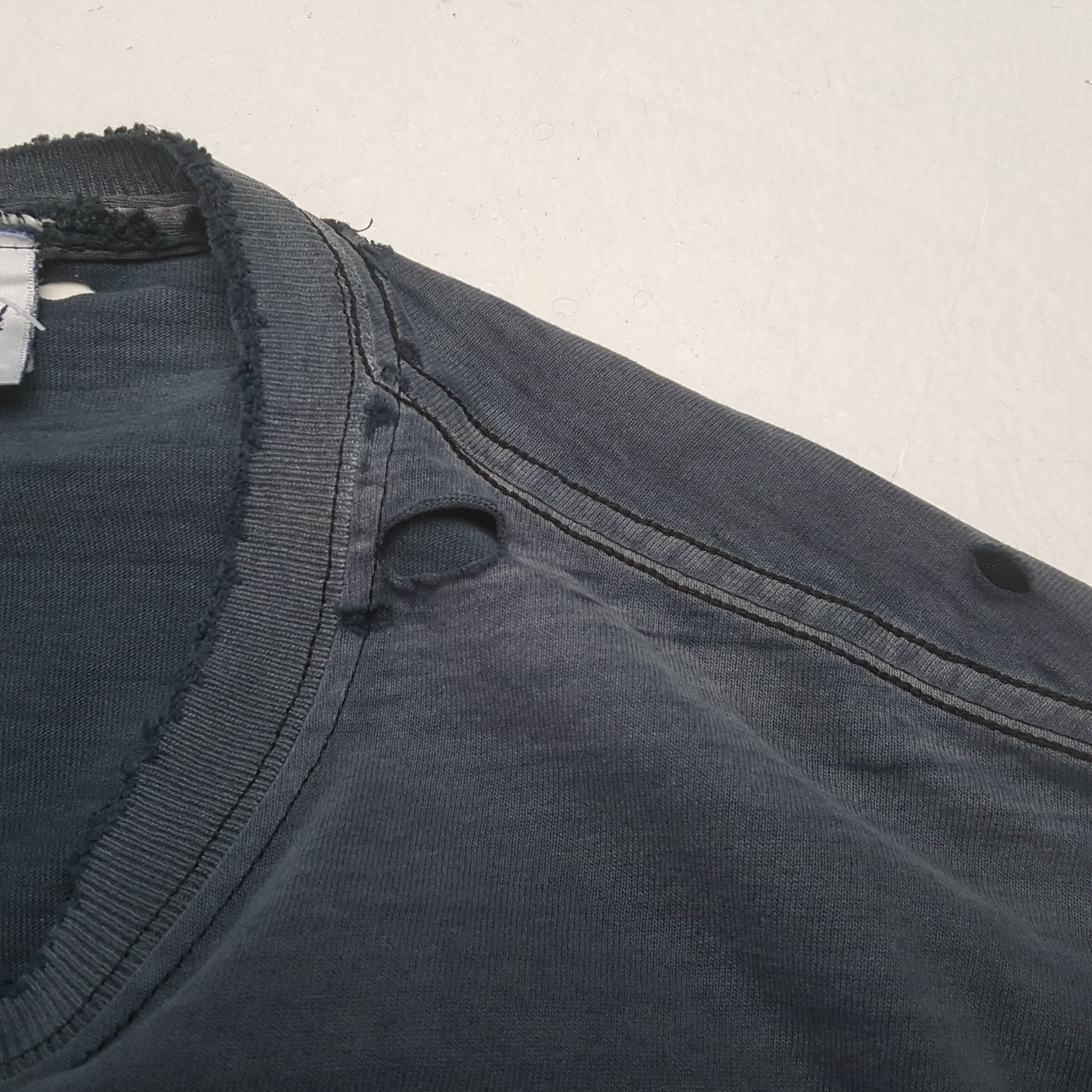 Playboy Playboy Parody 007 James Bond Distressed Tshirt C299N5 Size US M / EU 48-50 / 2 - 6 Thumbnail