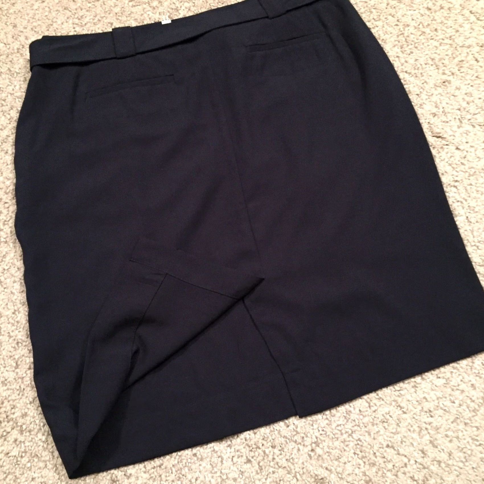 Liz Claiborne Liz Claiborne Pencil Skirt Knee Length Size 12 Blue Pockets Unlined Zip Regular Women Mens? Size 34" / US 12 / IT 48 - 7 Thumbnail