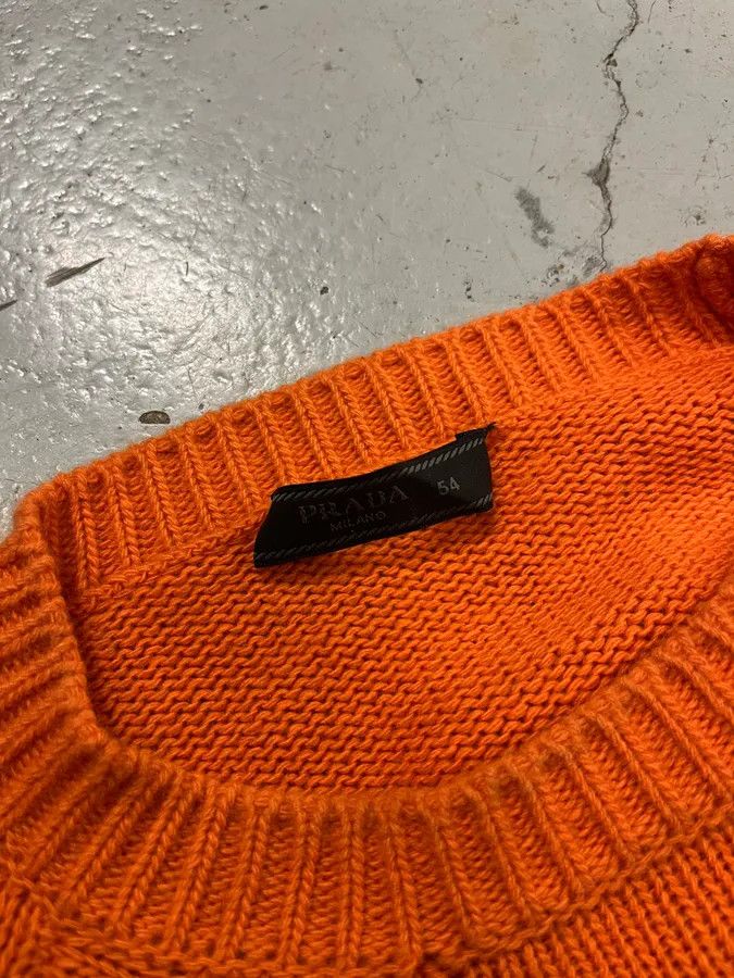 Prada AW2018 Prada Orange Wool Minimalist Sweater Size US L / EU 52-54 / 3 - 9 Thumbnail