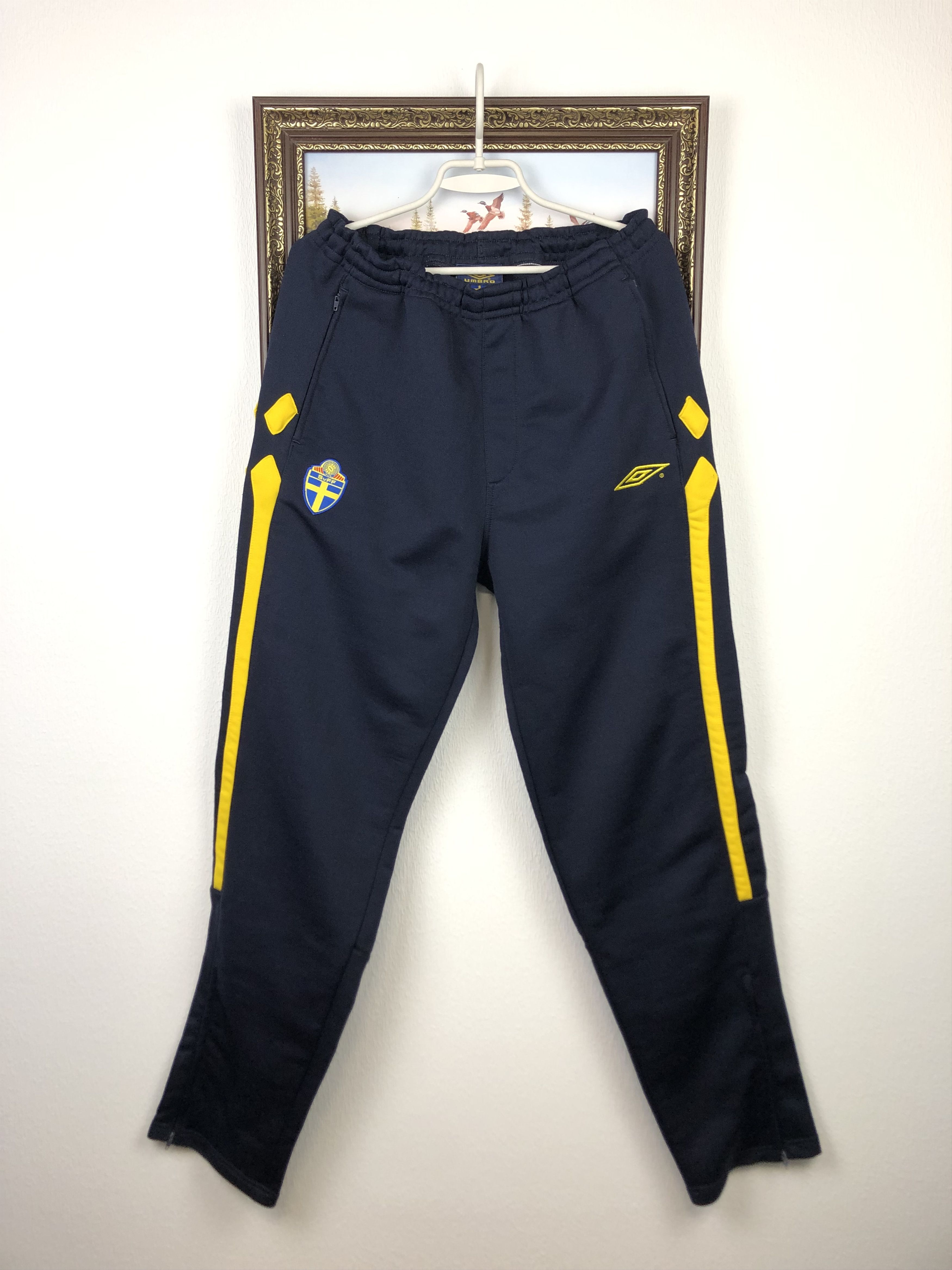 Umbro × Vintage Vintage Umbro Sweden Football Suit Jacket Pants Track Soccer Size US L / EU 52-54 / 3 - 9 Thumbnail