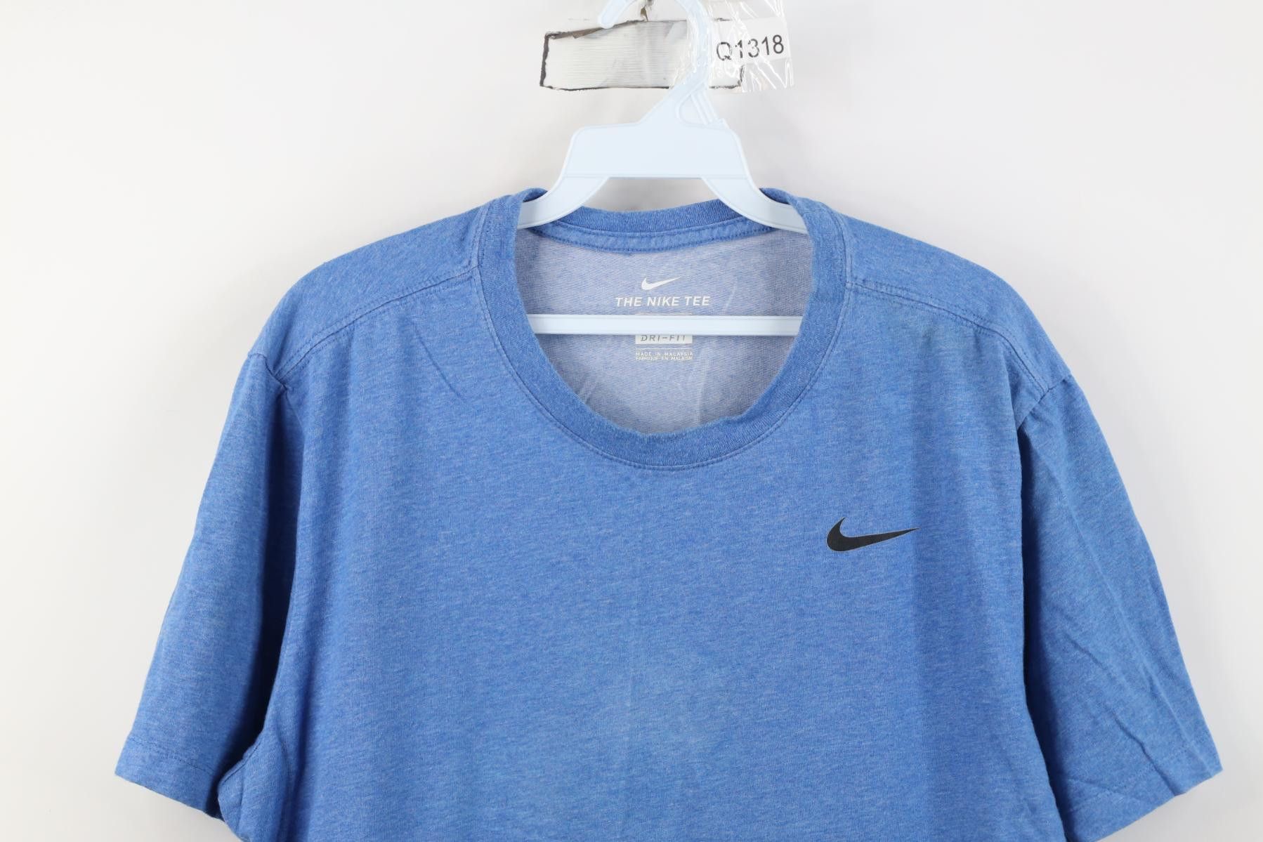 Nike Y2K Nike Scott Mini Swoosh Jersey Knit Short Sleeve T-Shirt Size US L / EU 52-54 / 3 - 2 Thumbnail