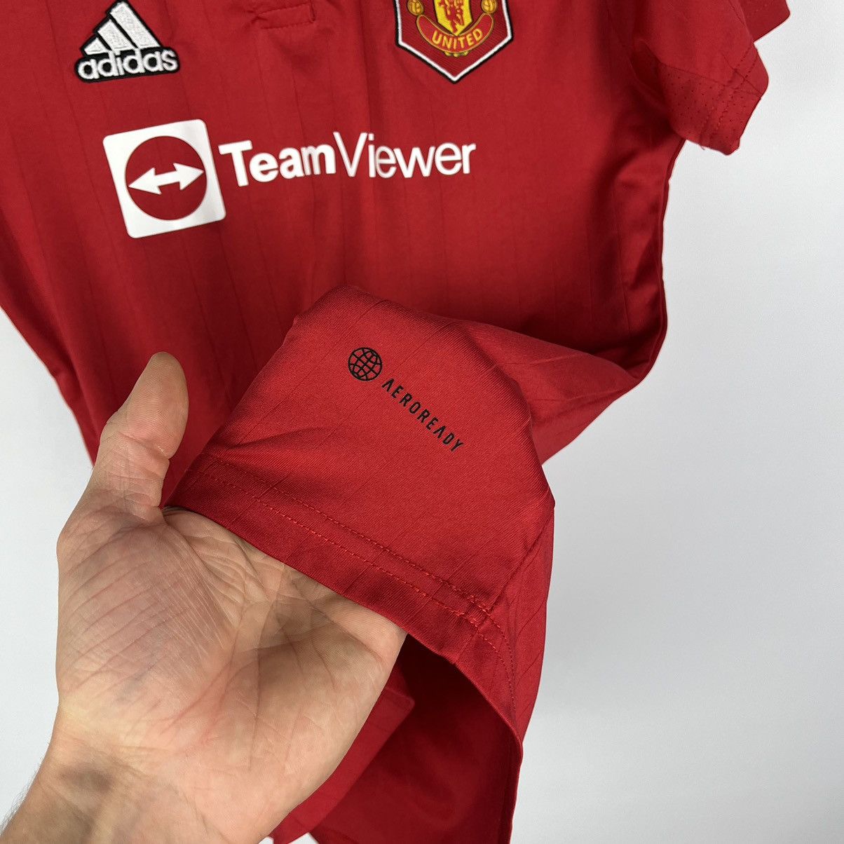 Adidas Adidas Manchester United 22/23 Soccer Jersey Polo Home Kit Size L / US 10 / IT 46 - 7 Thumbnail