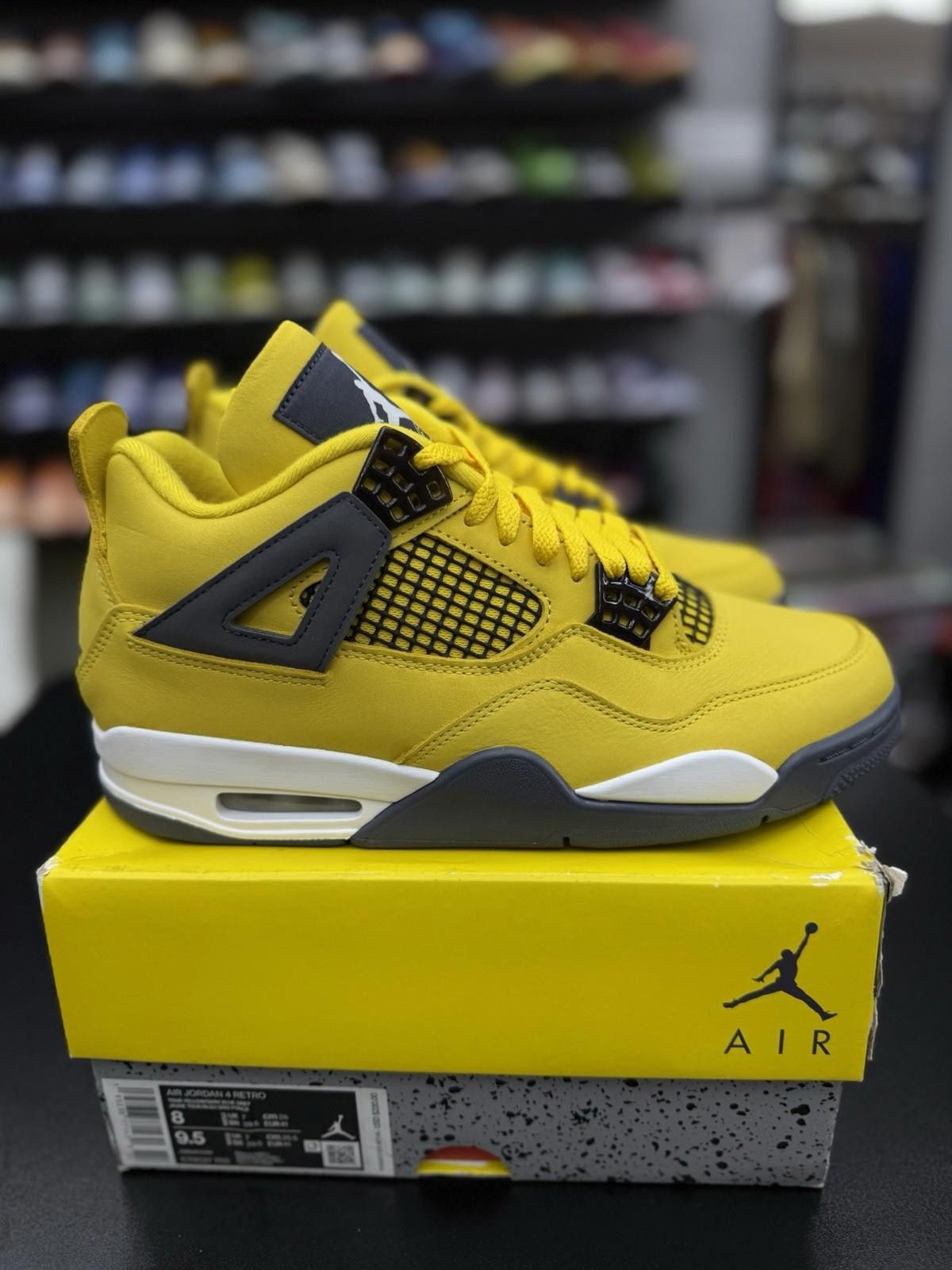 Nike Nike Air Jordan 4 Retro Lightning Size 8 CT8527-700 2021 Size US 8 / EU 41 - 1 Thumbnail