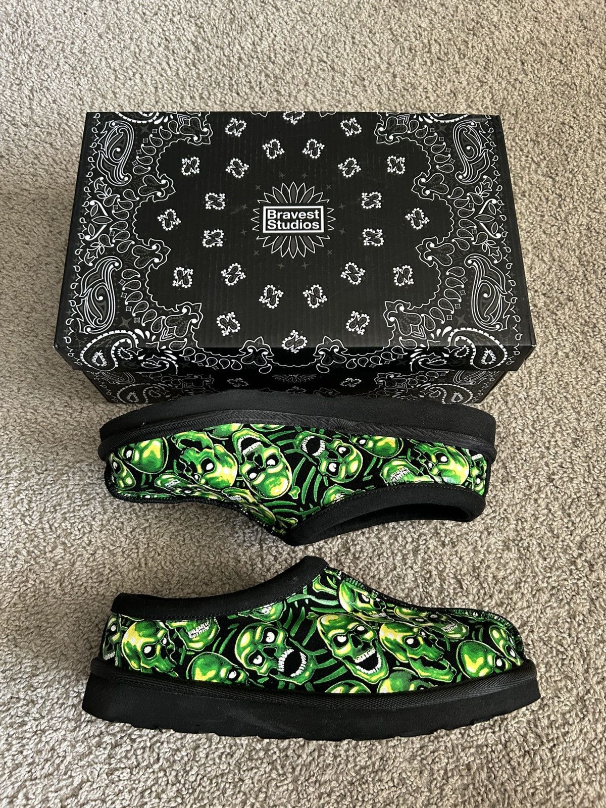 Bravest Studios Bravest Studios Skull Slippers Size 8 Size US 8 / EU 41 - 1 Thumbnail