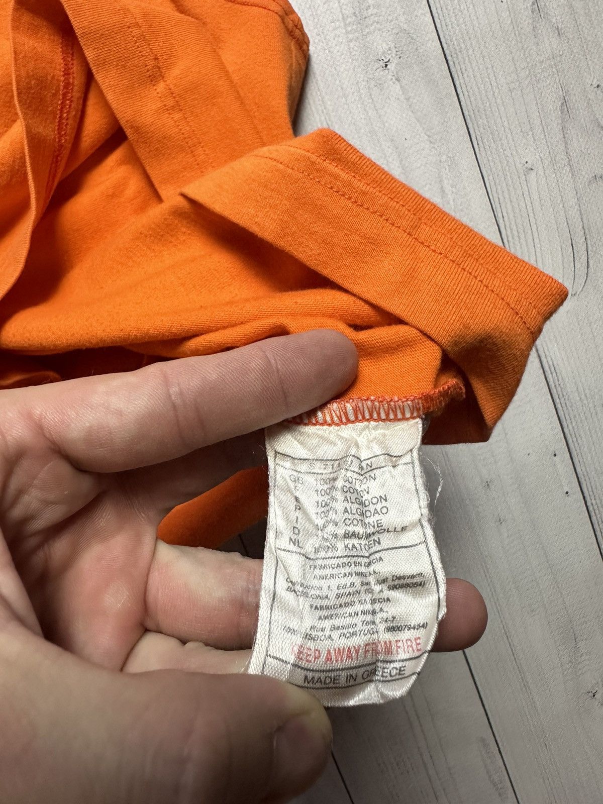 Nike × Vintage Vintage Nike orange tee big swoosh logo size S Size US S / EU 44-46 / 1 - 6 Thumbnail