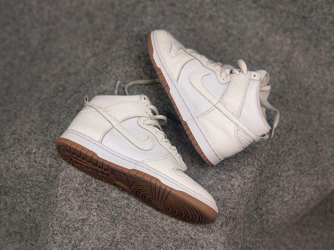 Nike Nike Dunk High Sail Gum Leather White Sneakers Vintage Style Size US 7.5 / EU 40-41 - 4 Thumbnail