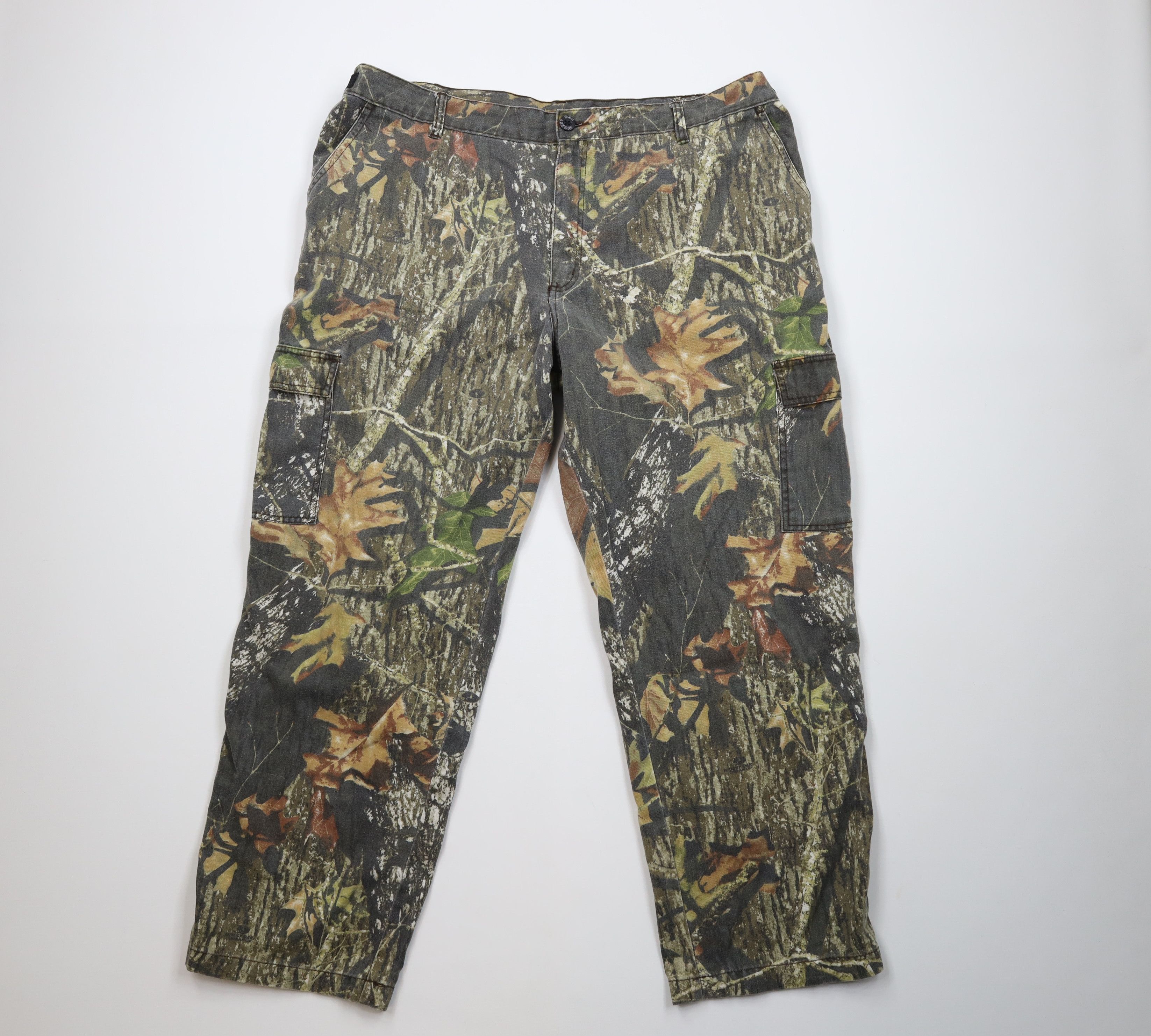 Vintage Vintage Streetwear Mossy Oak Camouflage Wide Leg Cargo Pants Size US 40 / EU 56 - 1 Thumbnail