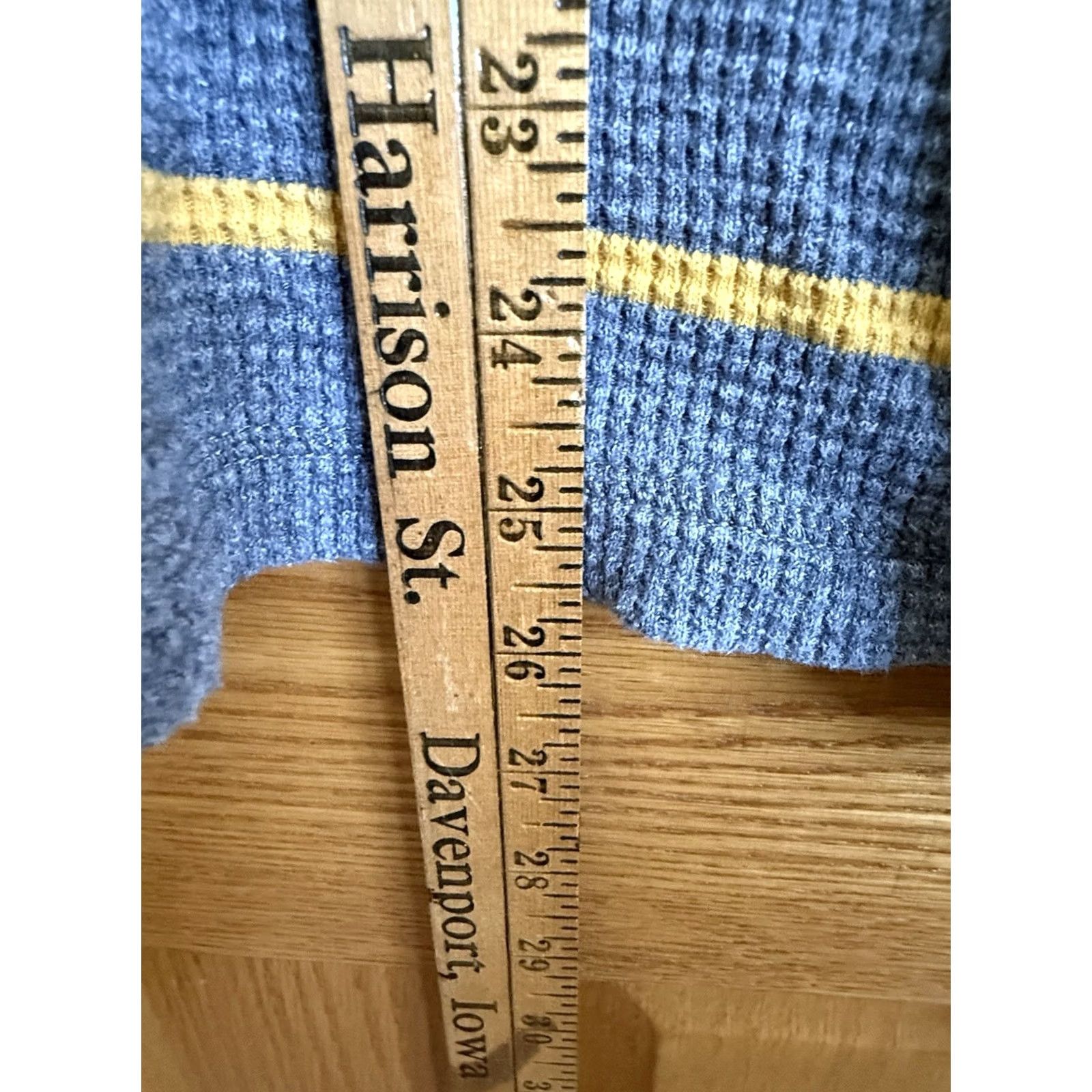 American Eagle Outfitters American Eagle Mens Vintage Thermal Henley Long Sleeve Large Gray/Yellow Preppy Size US L / EU 52-54 / 3 - 4 Thumbnail
