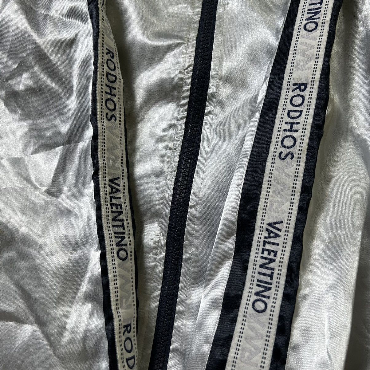 Valentino Vintage Rodlhos Valentino Windbreaker Jacket Size US L / EU 52-54 / 3 - 8 Thumbnail