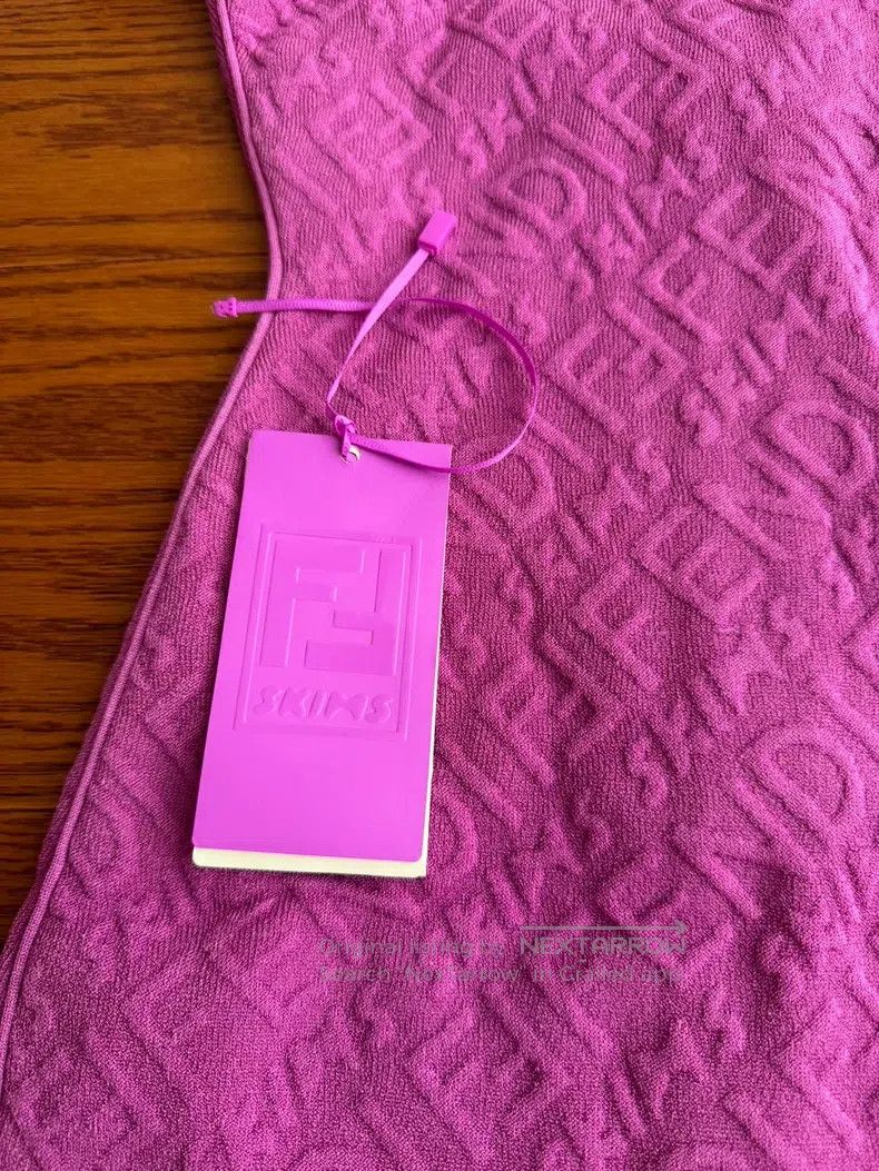 Fendi Fendi Capsule pink dress, slim fit Size XXS / US 00 / IT 34 - 5 Thumbnail
