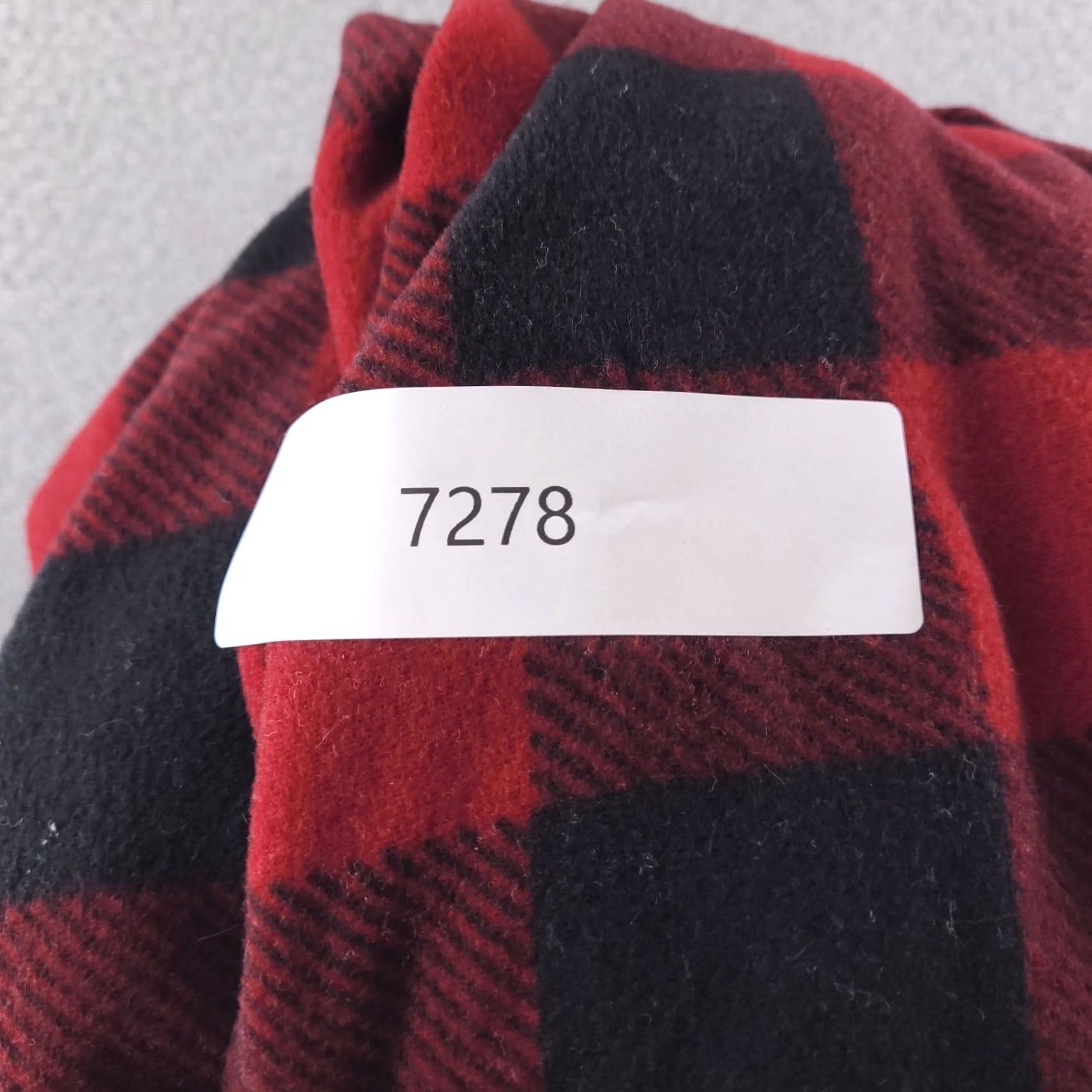 Wrangler Wrangler Shirt Mens XL Red Plaid Flannel Polyester Button-Up Long Sleeve Overshirt Size US XL / EU 56 / 4 - 8 Thumbnail