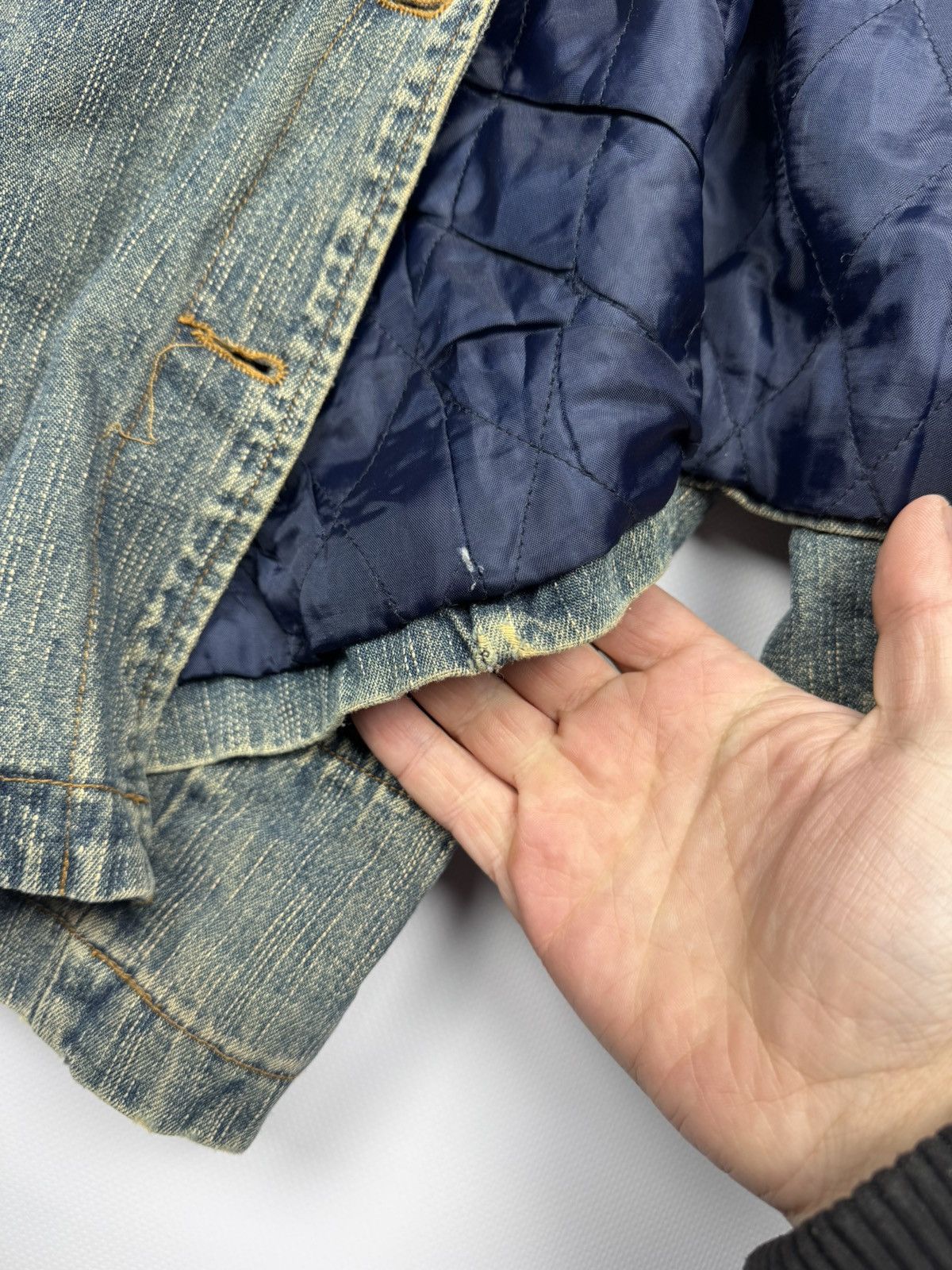 If Six Was Nine Vintage If Six Was Nine Disressed Washed Denim Jacket Size L / US 10 / IT 46 - 12 Thumbnail