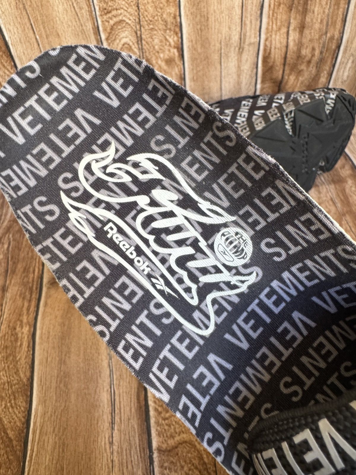 Reebok × Vetements FW18 Monogram Instapump fury Size US 8.5 / EU 41-42 - 9 Thumbnail