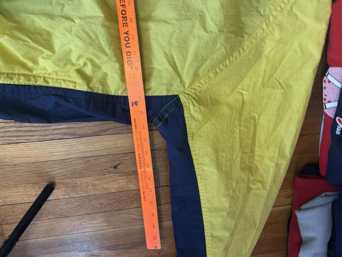Nike Vintage Nike Yellow Windbreaker 90s Size US XL / EU 56 / 4 - 7 Thumbnail