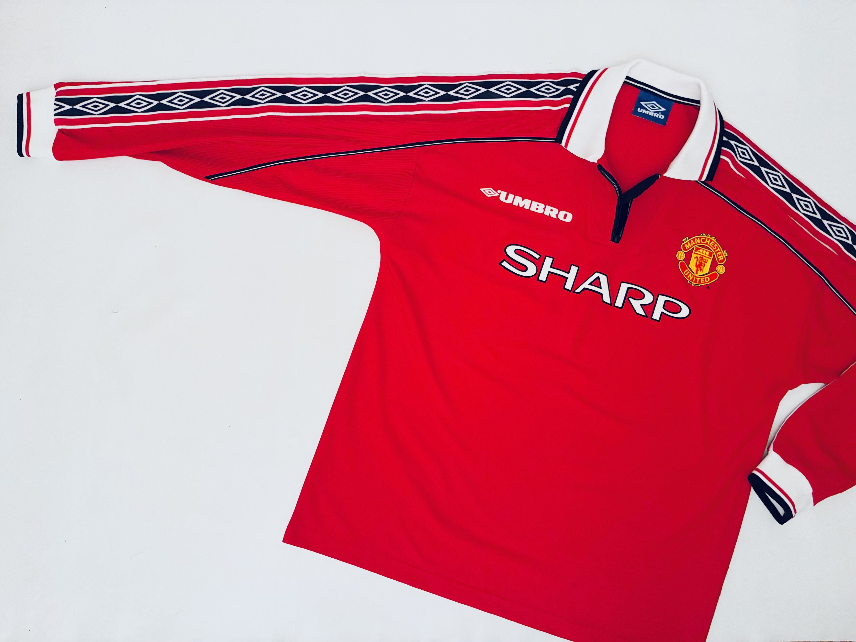 Umbro Manchester United *Cole* Home Jersey 1998 - 2000 Size US XL / EU 56 / 4 - 6 Thumbnail