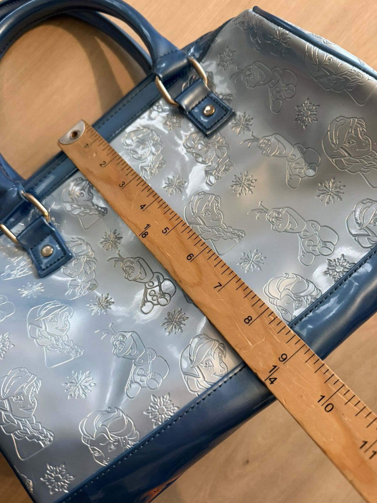 Disney Loungefly Disney Elsa Frozen Barrel Bag Size ONE SIZE - 9 Thumbnail