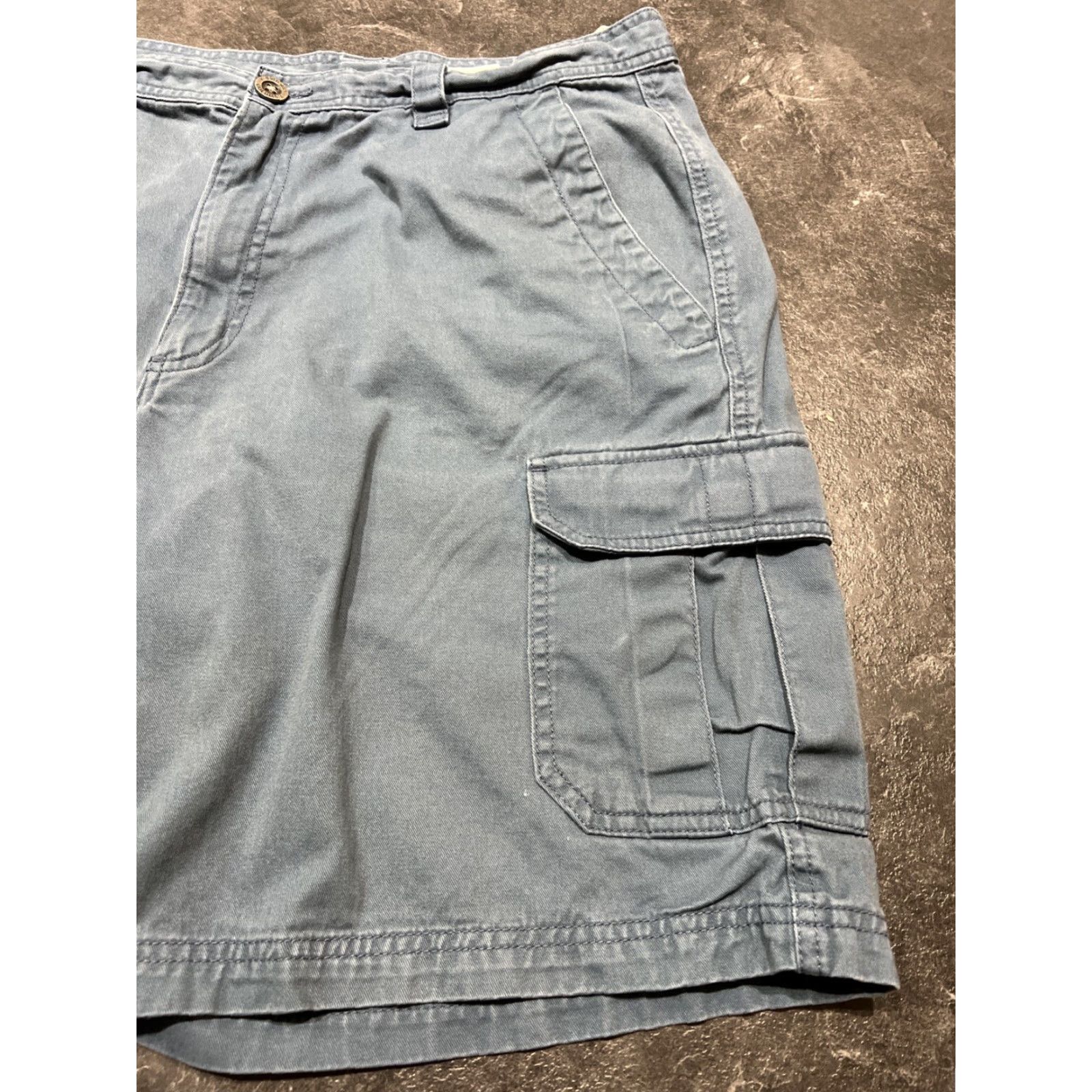 Vintage VINTAGE Columbia Cargo Shorts Men 36 Waist 10L Blue Cotton Casual Athletic 2010s Size US 36 / EU 52 - 3 Thumbnail