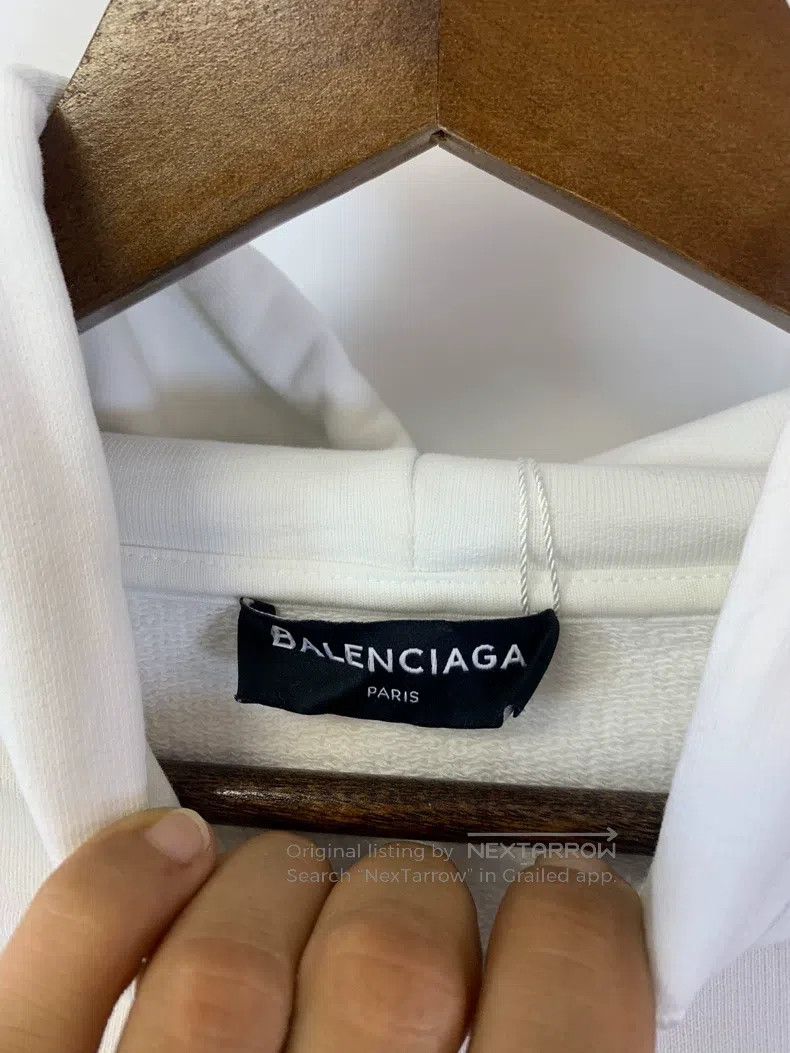 Balenciaga Balenciaga Letter Pattern Printed Hooded Long Sleeve Sweat Size US S / EU 44-46 / 1 - 3 Thumbnail