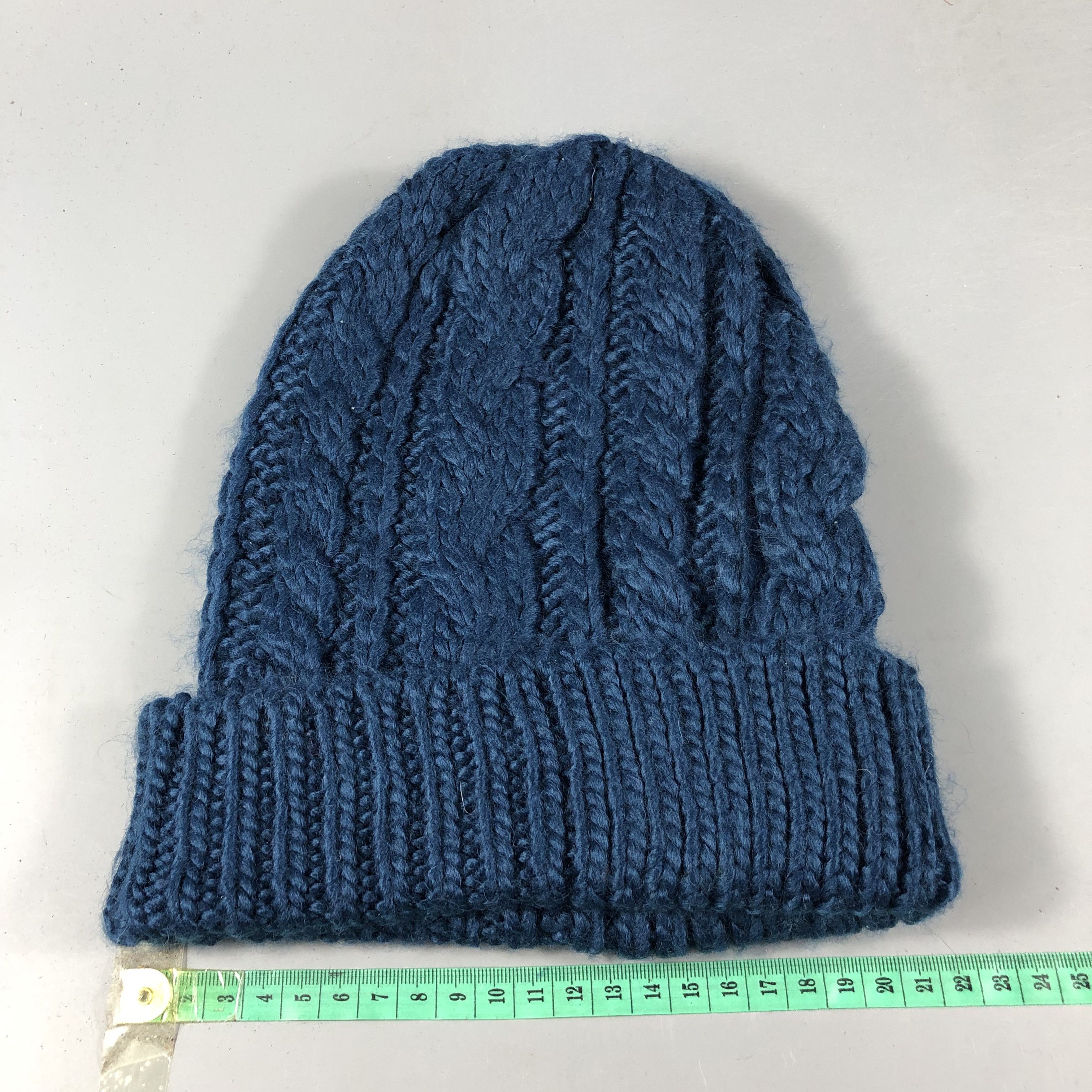 Vintage TITICACA Cable Knit Beanie Snowcap Snow Hat B1042 Size ONE SIZE - 3 Thumbnail