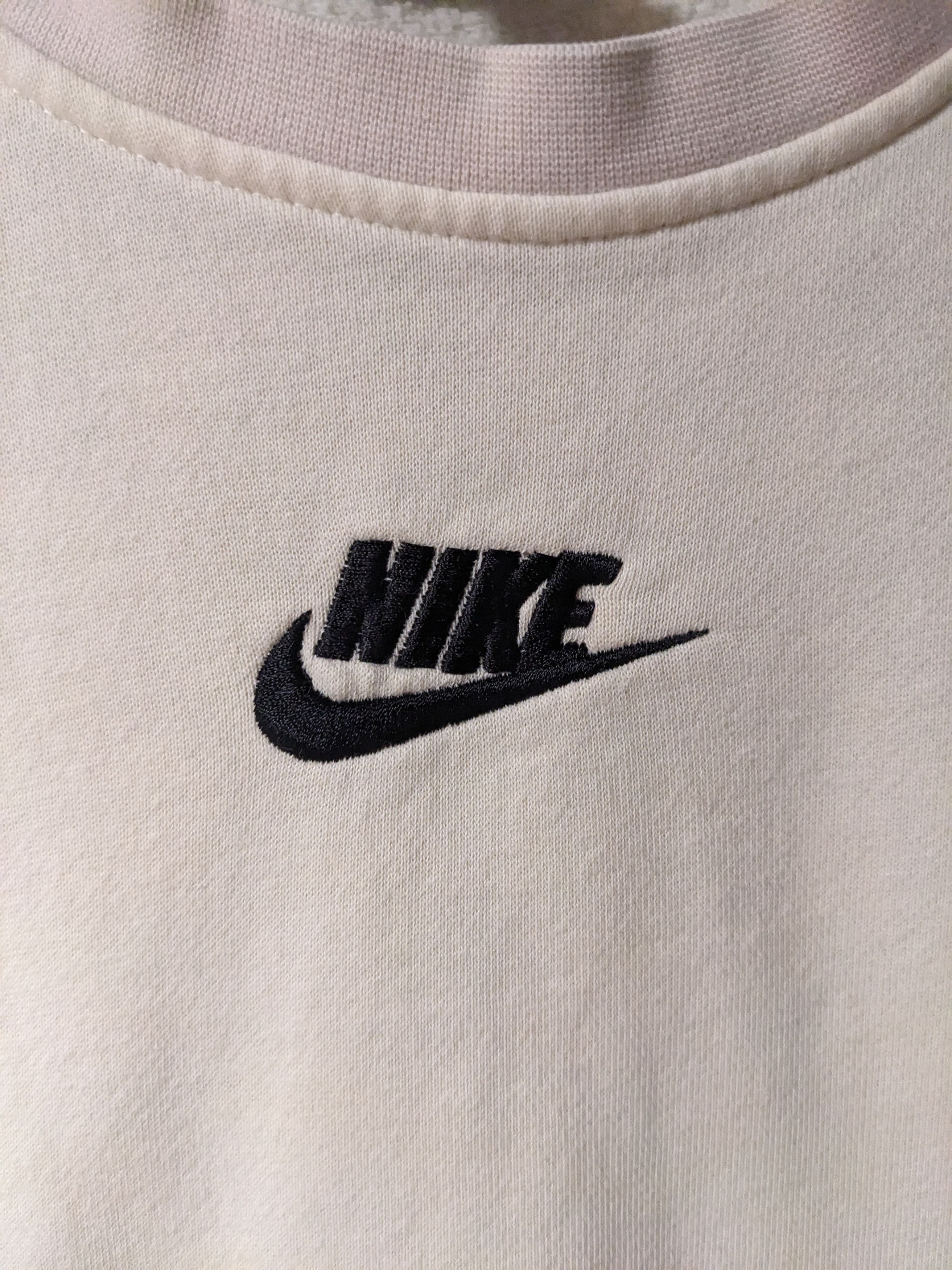 Nike × Vintage Vintage 2010's Nike Center Swoosh Womans Small Sweatshirt Size S / US 4 / IT 40 - 2 Thumbnail
