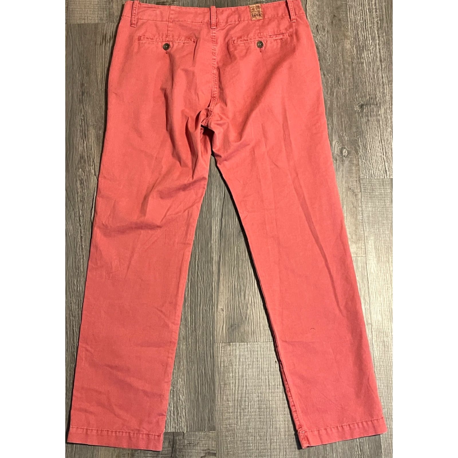 True Religion VINTAGE? Wait not vintage. True Religion Salmon Pants Men's 36x31 100% Cotton Straight Front Casual Pants Mens Salmon 36x31 Pants Size US 36 / EU 52 - 3 Thumbnail