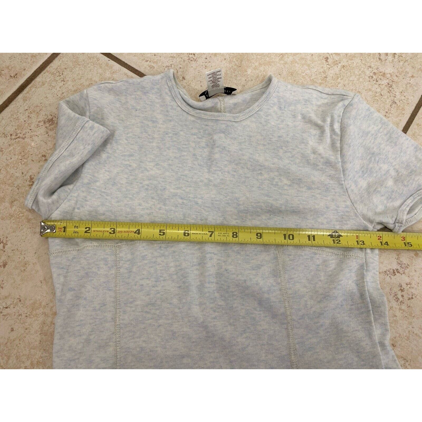 Henri Bendel Henri Bendel Spa Gray Solid Short Sleeve T-Shirt S Casual Size S / US 4 / IT 40 - 9 Thumbnail