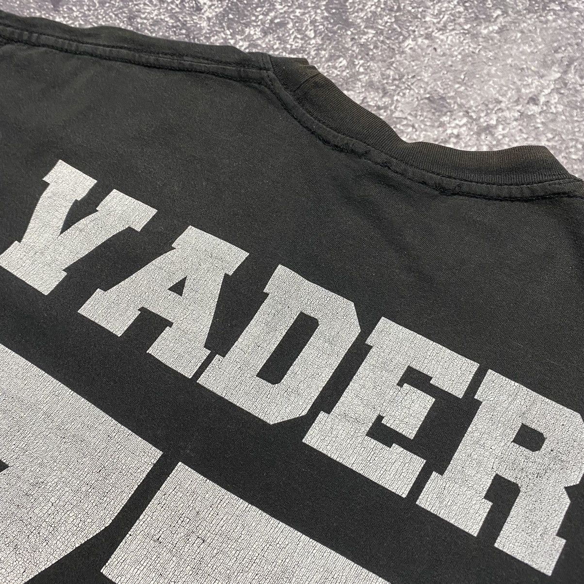 Star Wars × Vintage Vintage Star Wars Darth Vader 77 black faded movie tee Size US L / EU 52-54 / 3 - 11 Thumbnail