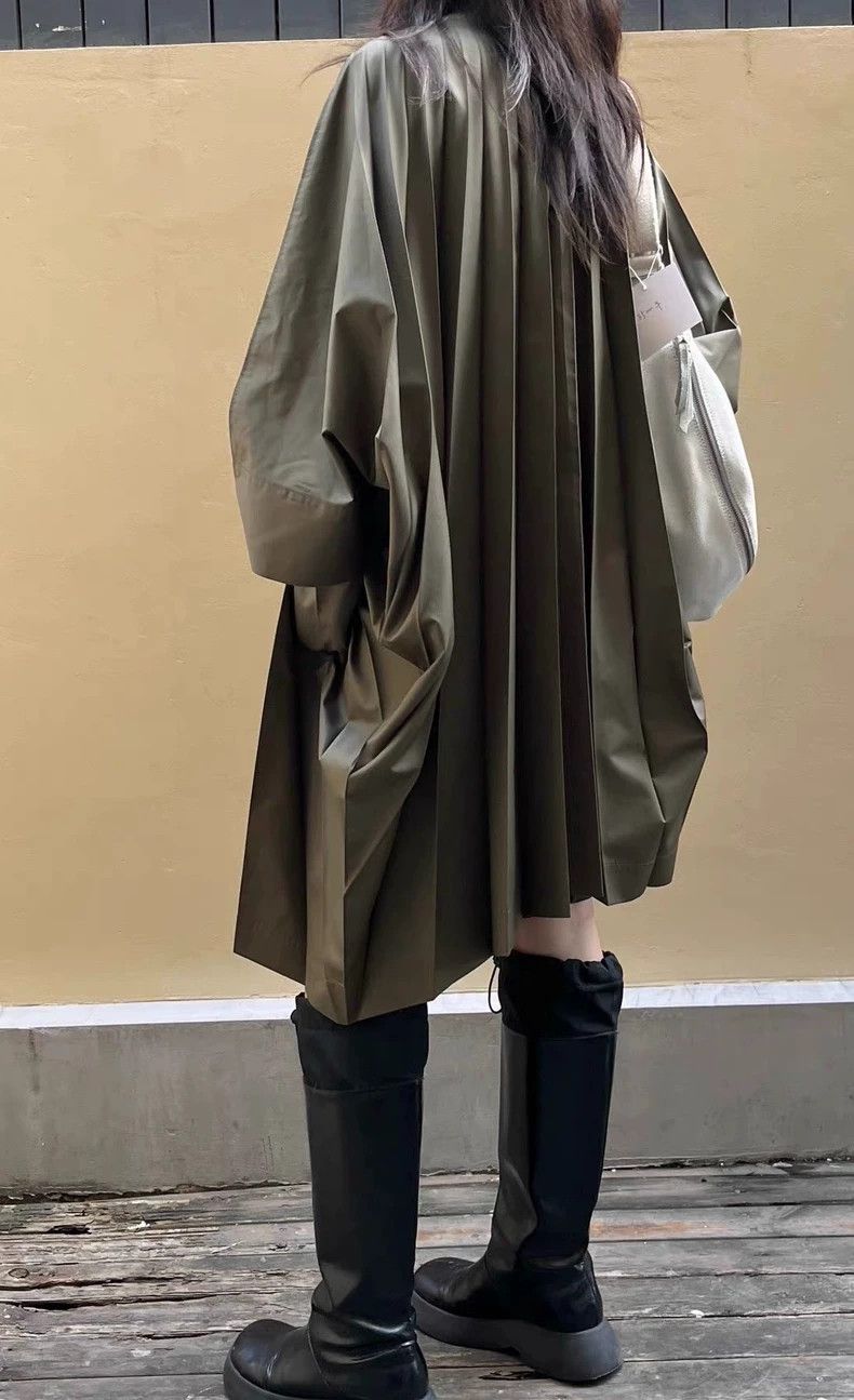 Issey Miyake Issey Miyake size:one size Black pleated thin coat Size M / US 6-8 / IT 42-44 - 7 Thumbnail
