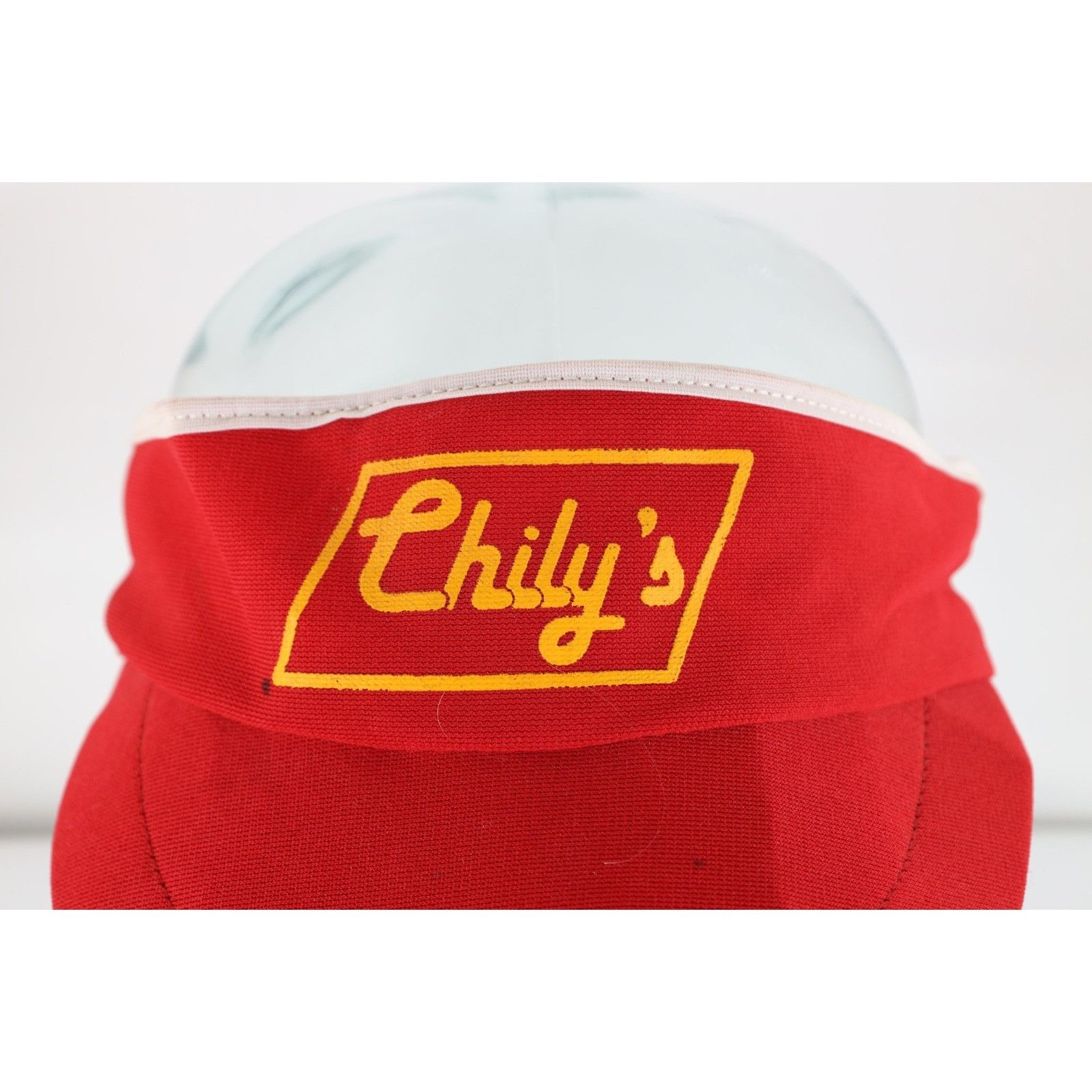 Vintage Vintage 70s Chilly's Restaurant Spell Out Visor Hat Cap Red Size ONE SIZE - 3 Thumbnail