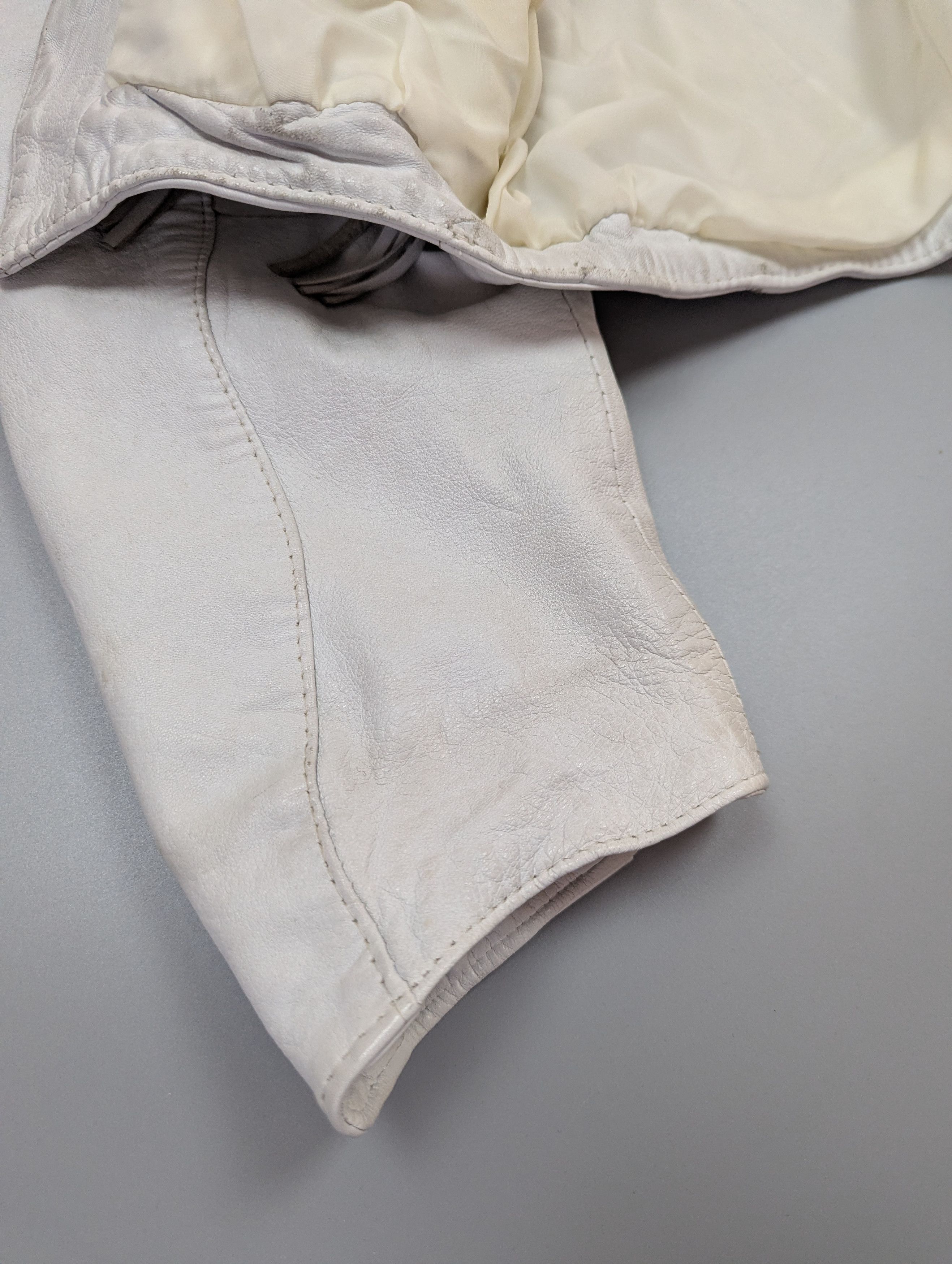 Vintage Vintage 80s White Leather Jacket Bomber Womens Sz M Size M / US 6-8 / IT 42-44 - 9 Thumbnail