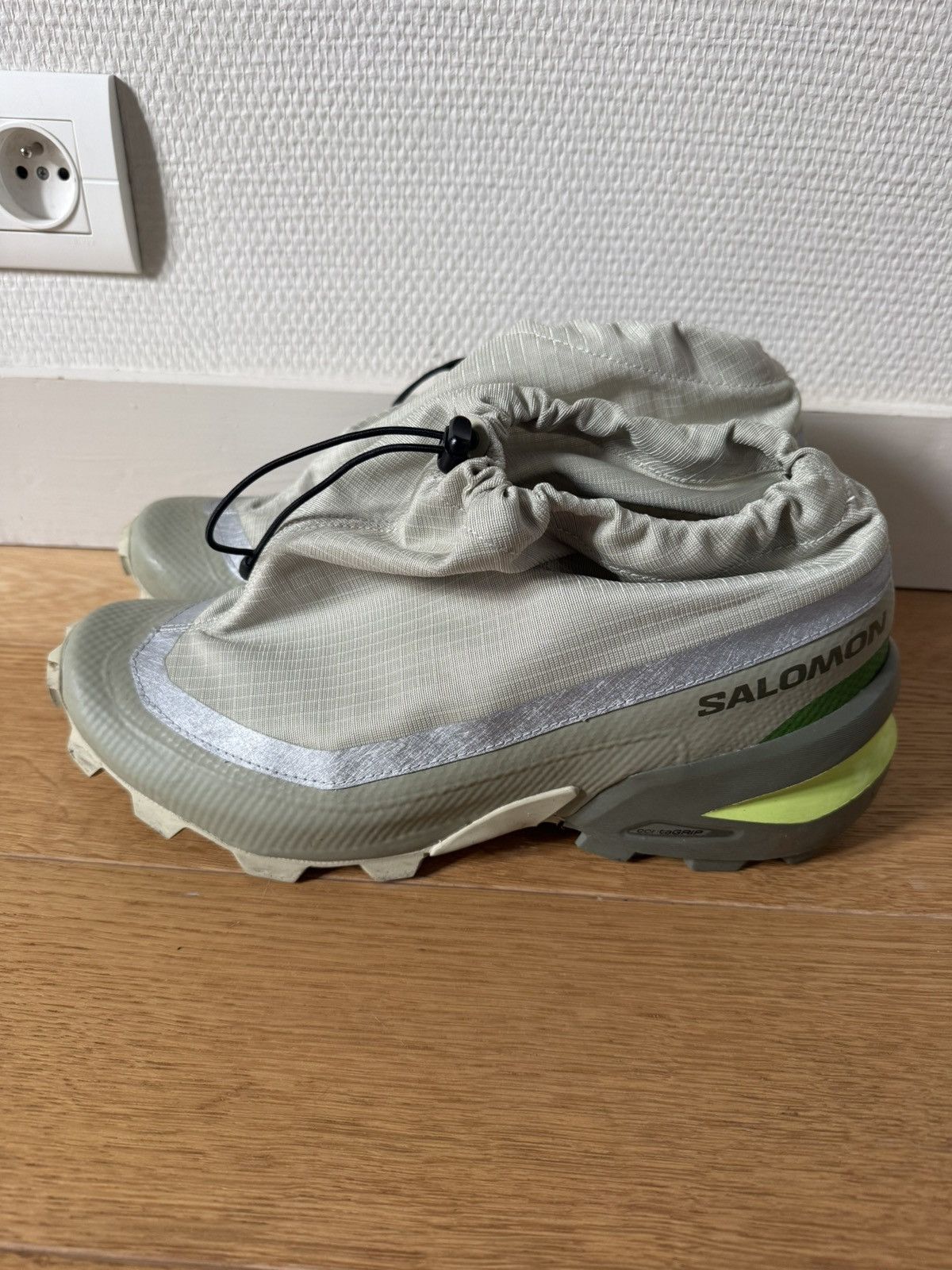Maison Margiela × Salomon Salomon x MM6 Cross Mid Alfalfa Size US 10 / EU 43 - 3 Thumbnail
