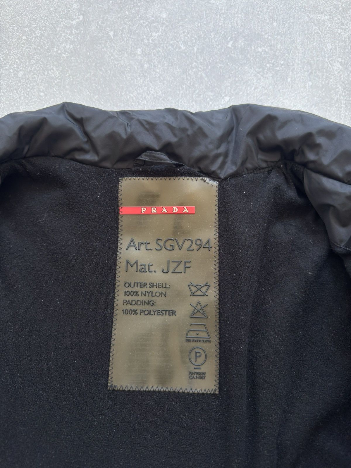 Prada × Vintage Vintage Prada Nylon Red Tab Black Jacket Pocket Fleece 00s Size US L / EU 52-54 / 3 - 16 Thumbnail