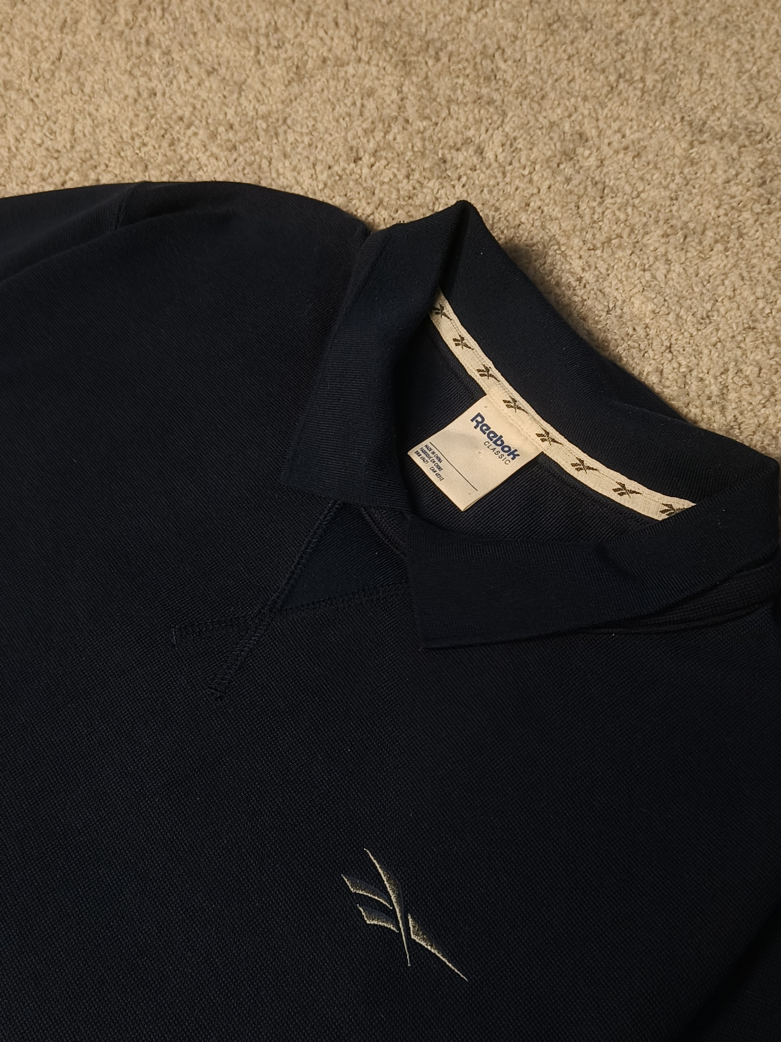 Reebok Reebok Classic Long Sleeve Tee Black Vector Logo Athletic Size US L / EU 52-54 / 3 - 4 Thumbnail